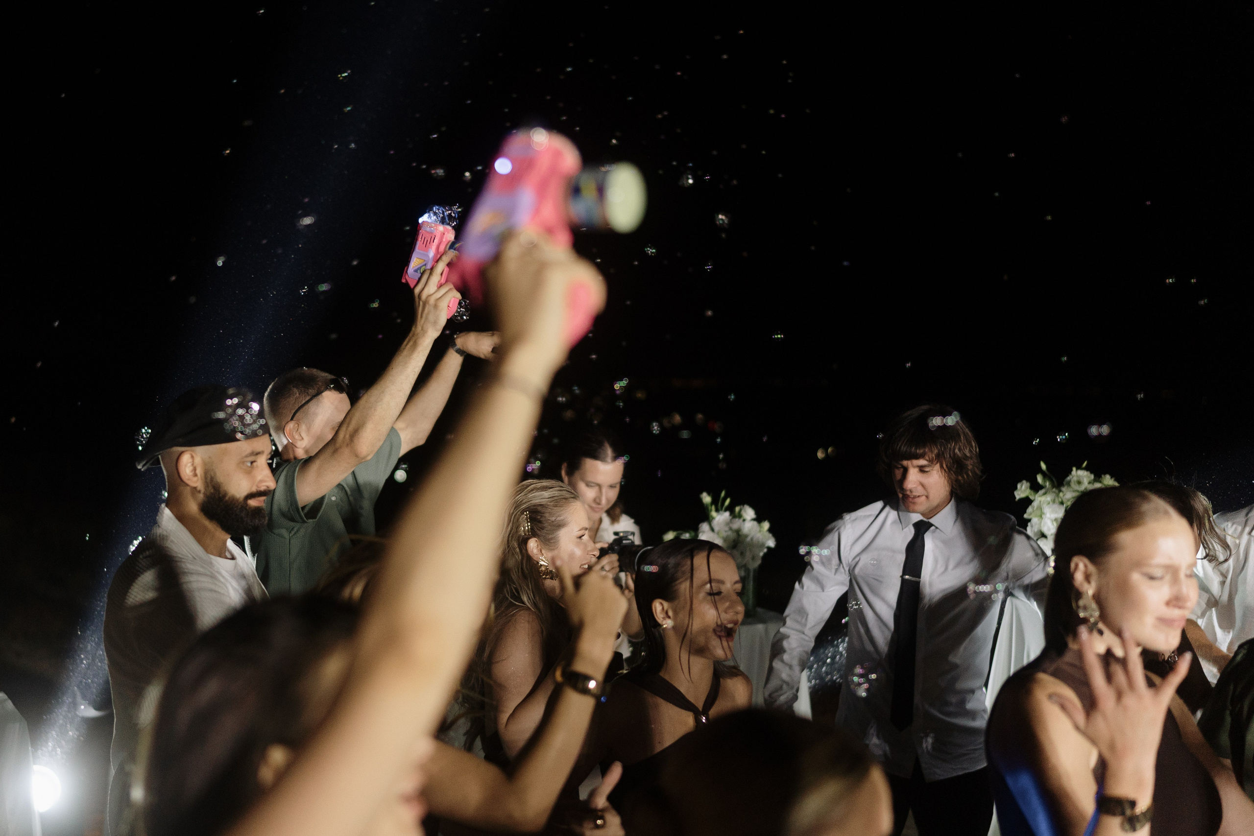 Стреляй пузырями, целуйся всерьез!. Свадебный и портретный фотограф Алена Седининна в Крыму