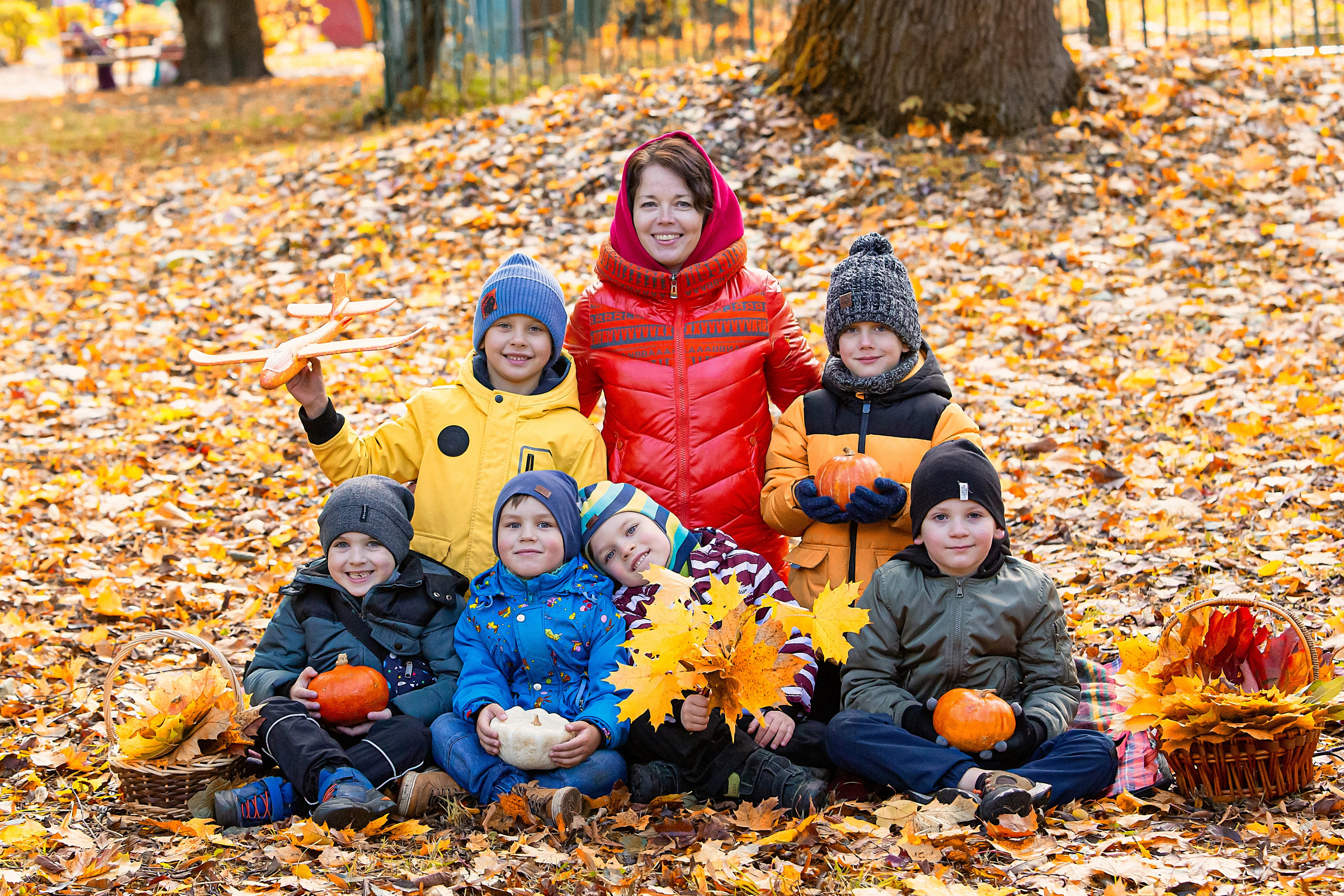 Осень в детском саду. Свадебный, семейный, детский фотограф в Санкт-Петербурге