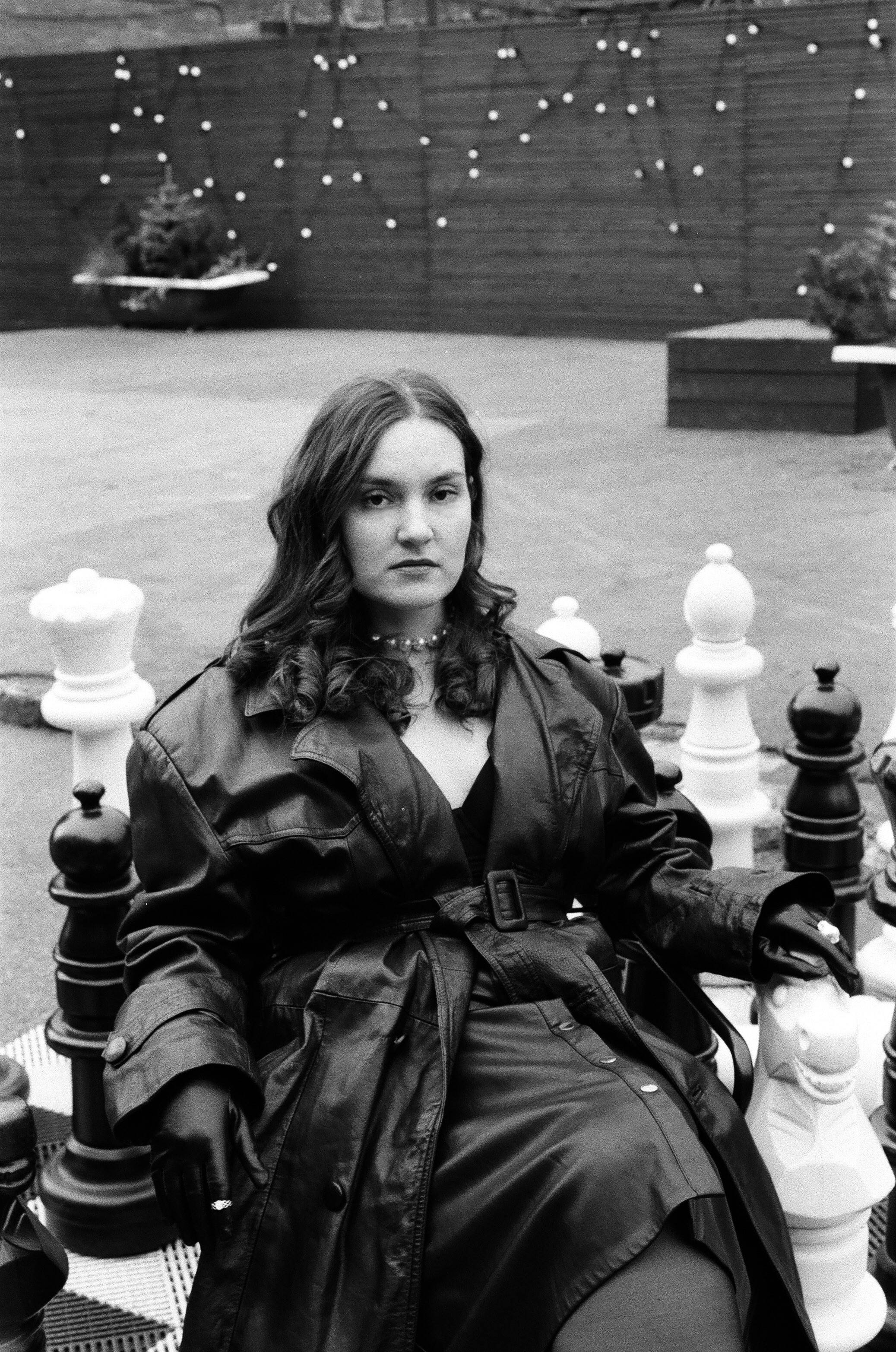 Elizabeth — episode 2. Пленочный фотограф