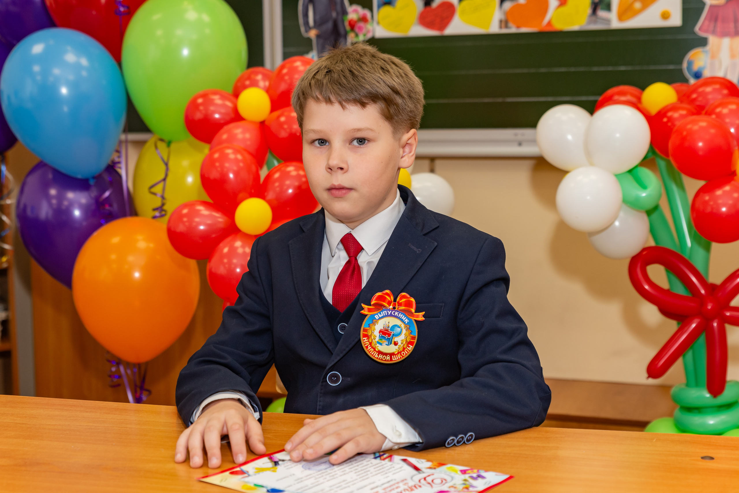 Фотосъемка выпуск 4 класс. Свадебный фотограф Марина Суворова и видеооператор Олег Петров