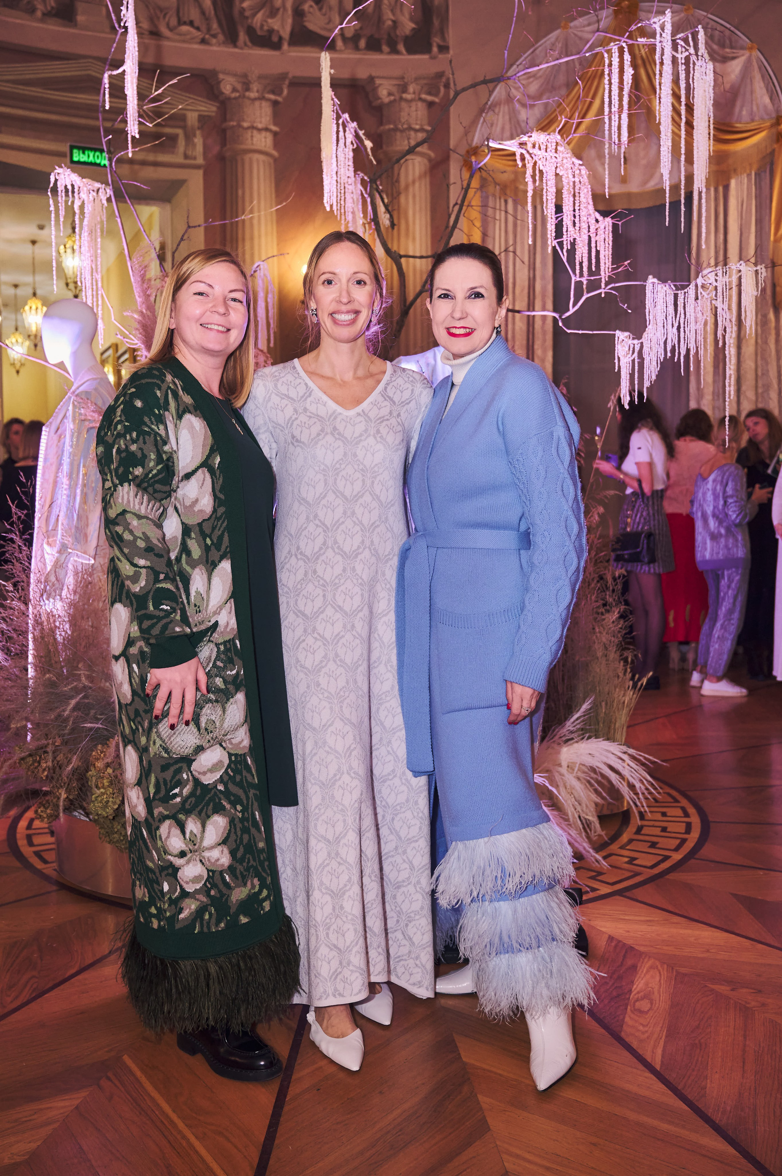 21.09.22 Люблино — Показ коллекции платьев. Никита Хохловский фото и видео продакшн