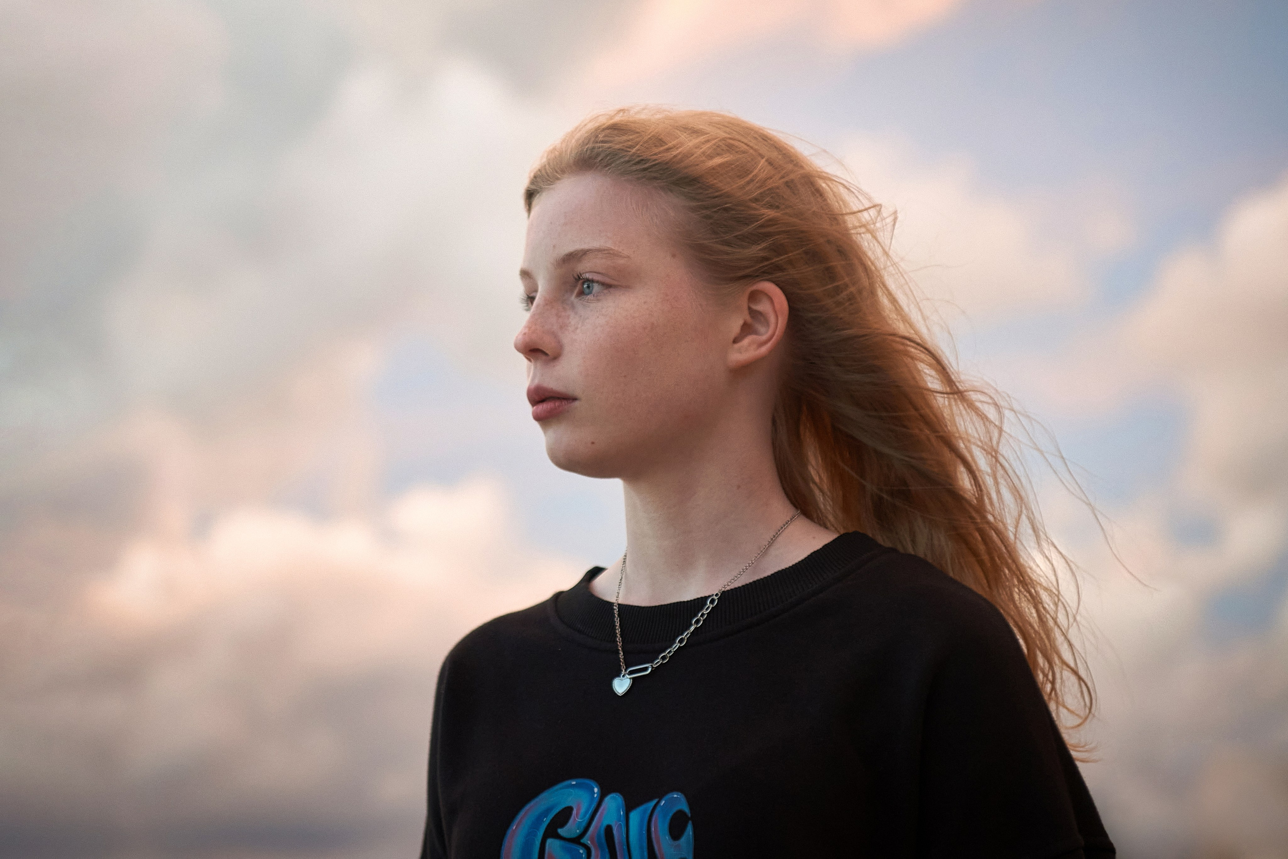 Индивидуальная фотосъёмка на закате. Фотограф Владимир Артамонов