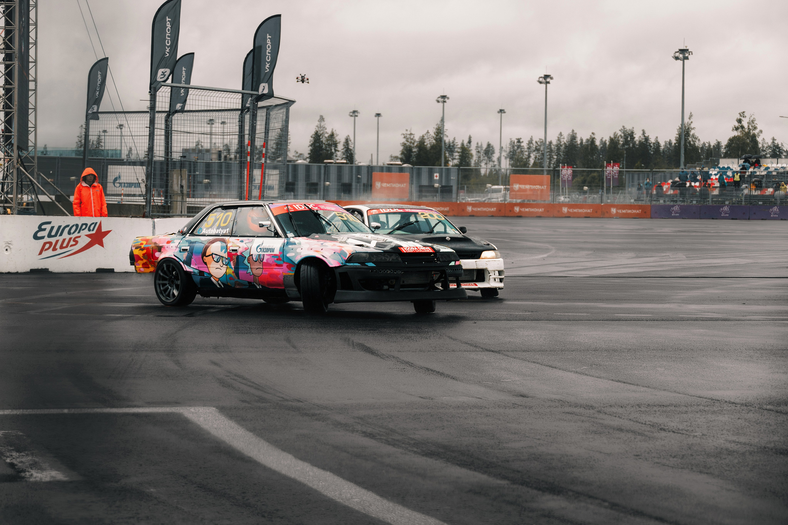 IDDC Этап 2: Бетонный Колизей и блогеры в деле