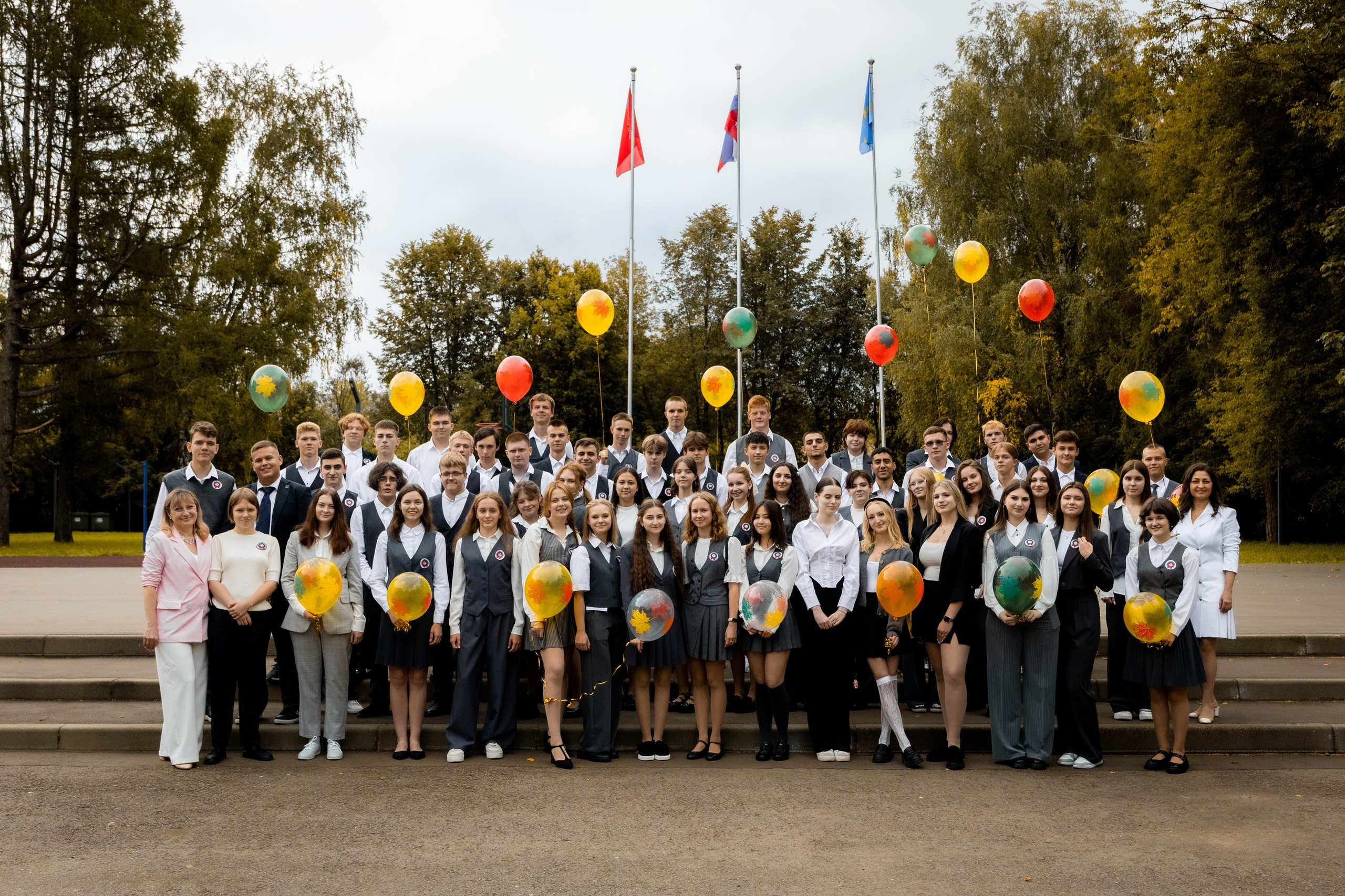 Школьная съемка I 11 класс. The EVL gallery