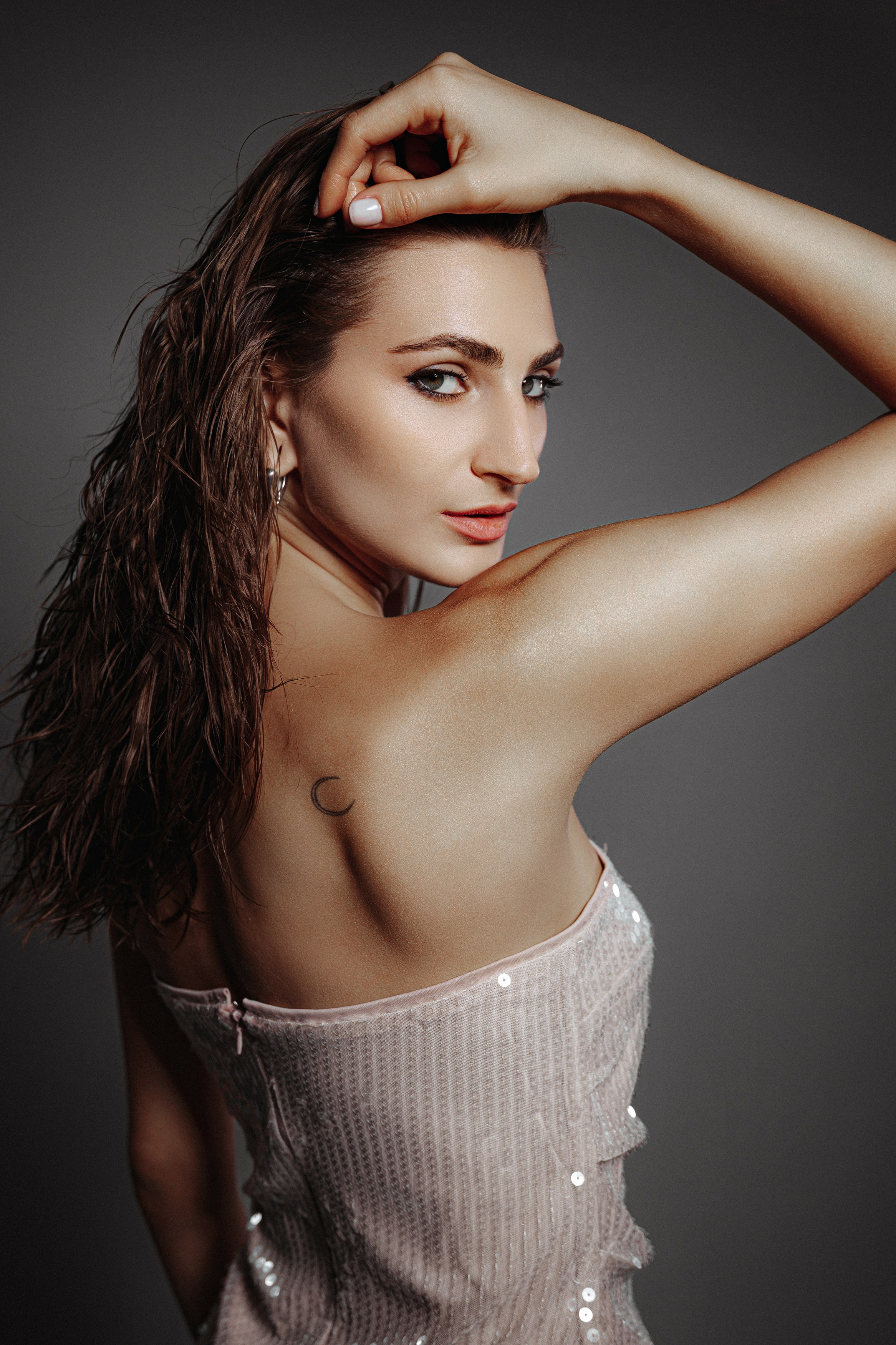 Женский портрет в студии