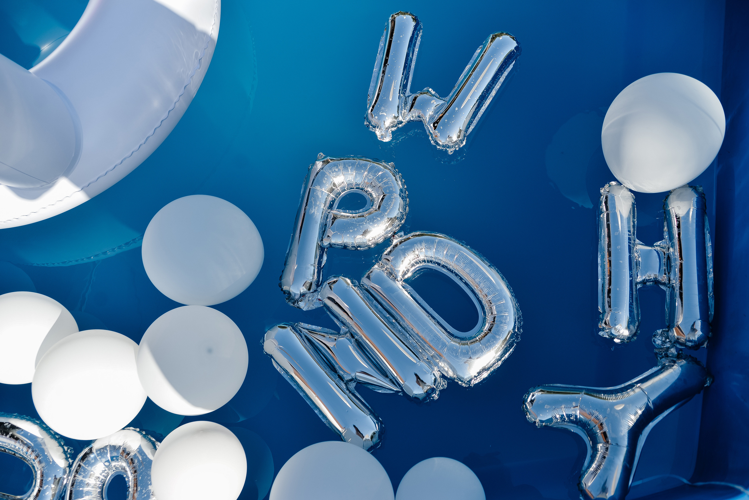 White party у бассейна. Свадебный и семейный фотограф Ростов-на-Дону Евгения Борисова