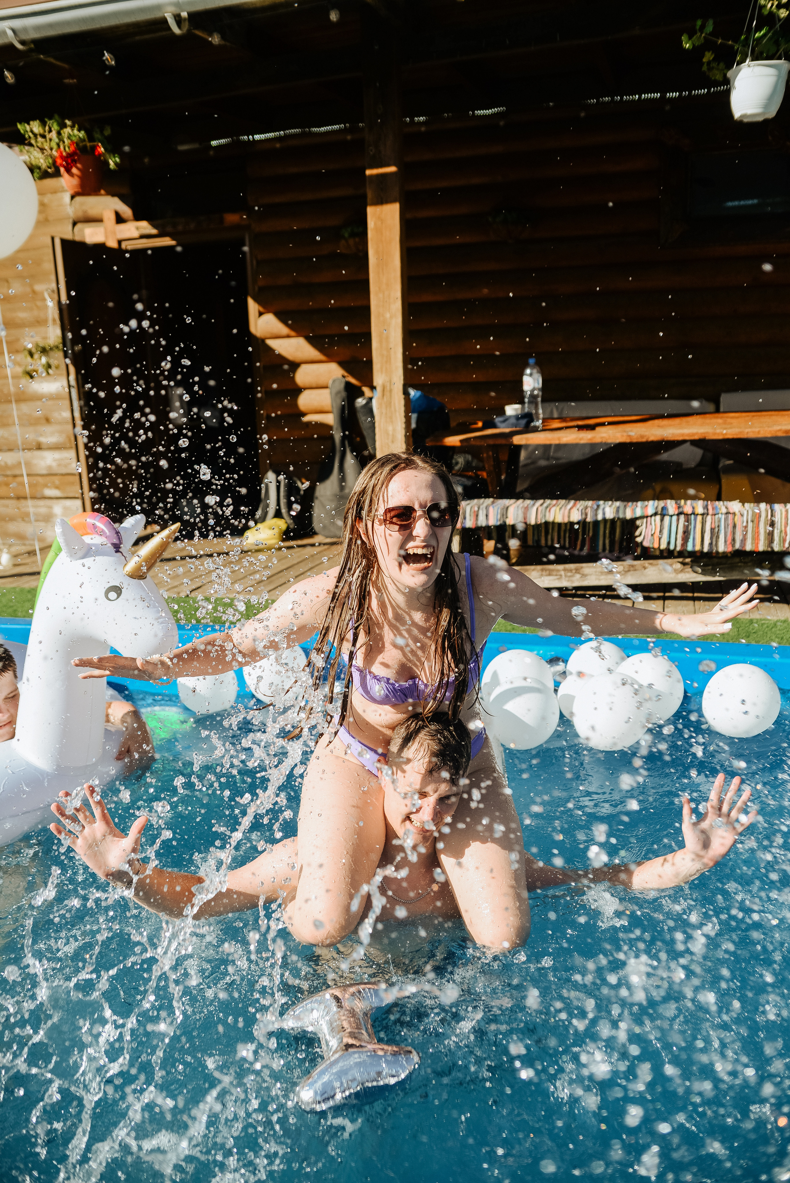 White party у бассейна. Свадебный и семейный фотограф Ростов-на-Дону Евгения Борисова