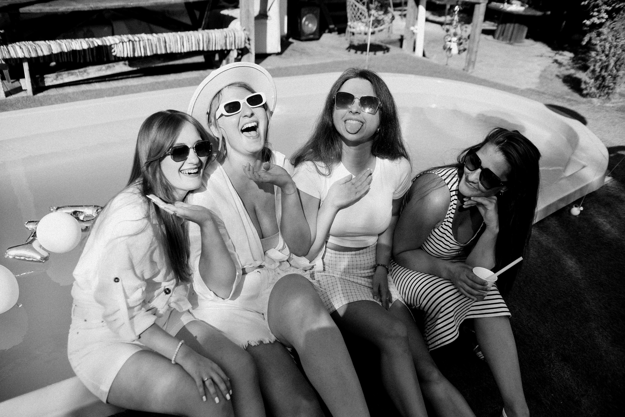 White party у бассейна. Свадебный и семейный фотограф Ростов-на-Дону Евгения Борисова