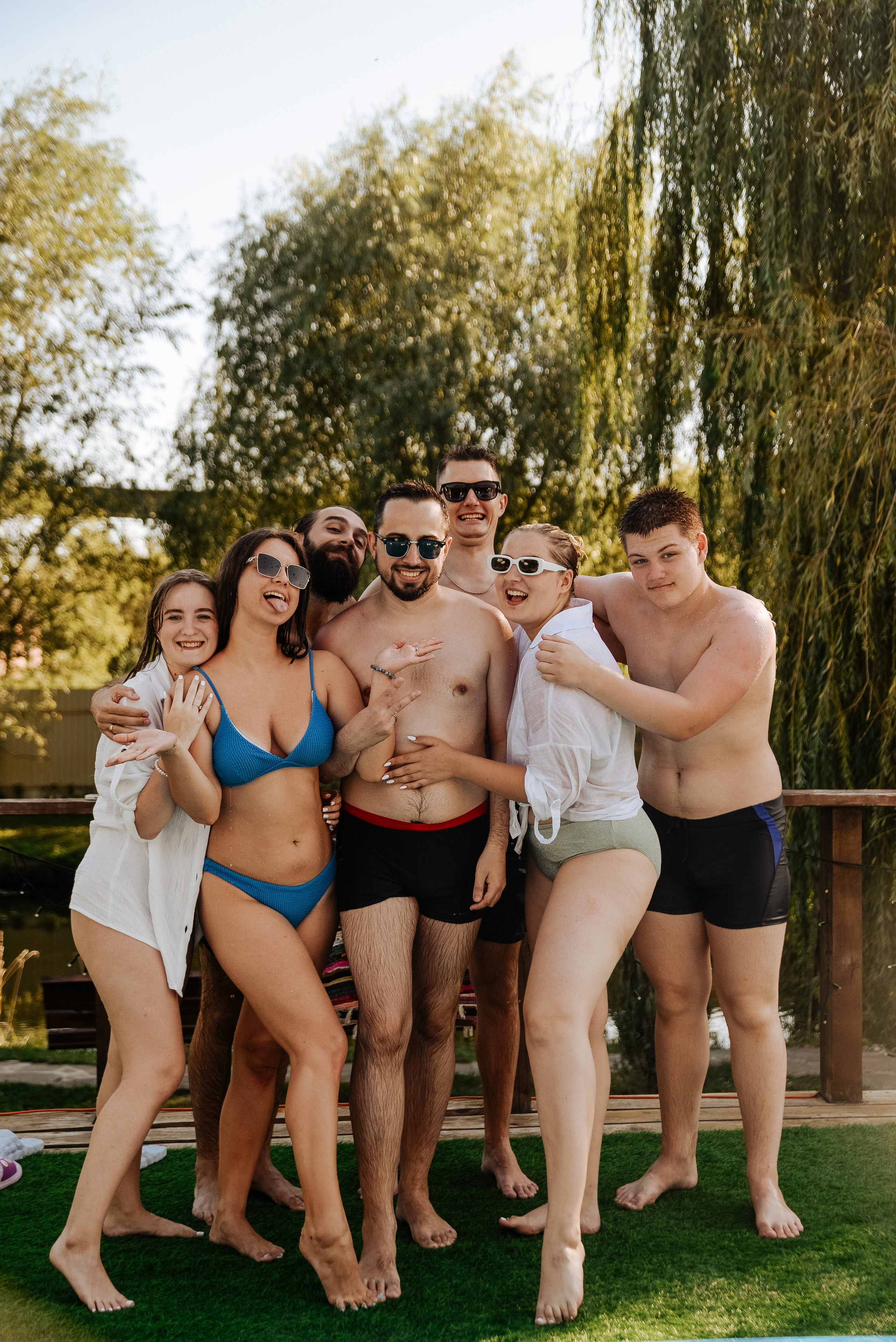 White party у бассейна. Свадебный и семейный фотограф Ростов-на-Дону Евгения Борисова