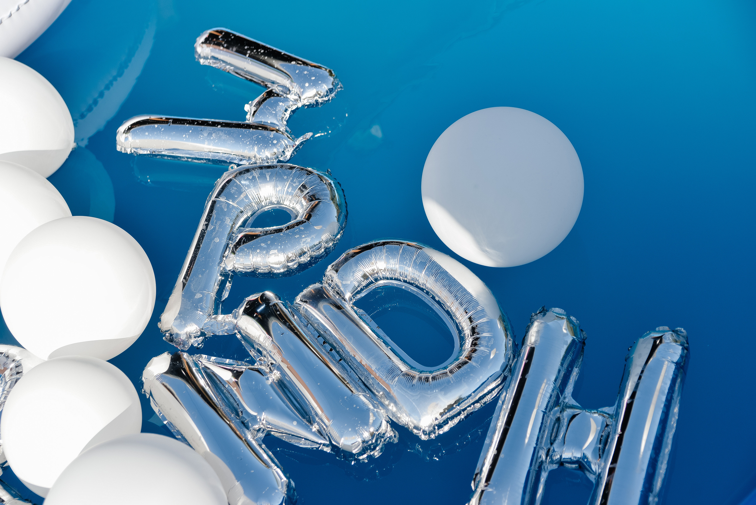 White party у бассейна. Свадебный и семейный фотограф Ростов-на-Дону Евгения Борисова