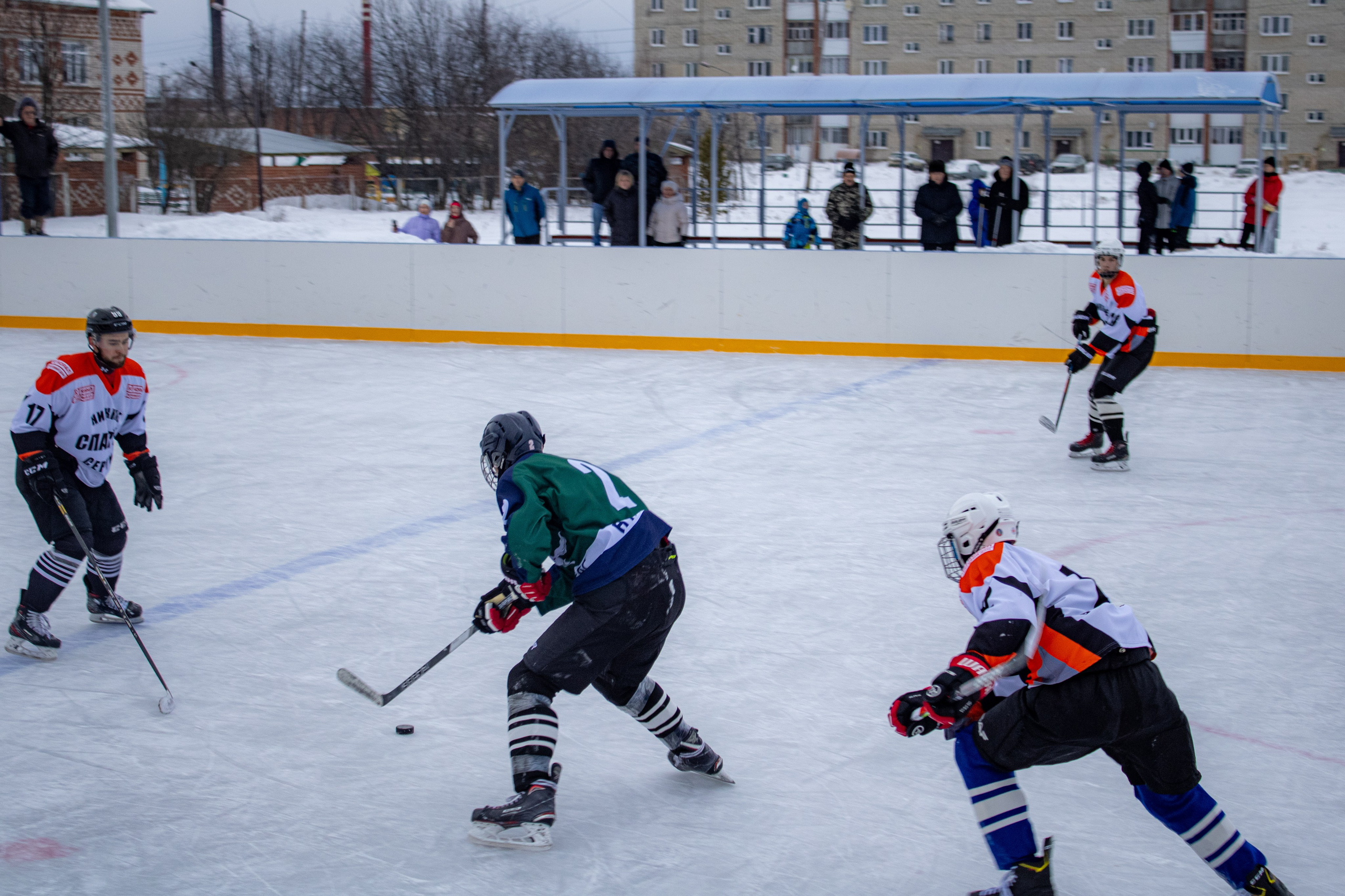 Хоккей г.п Атиг-г.Нижние Серги