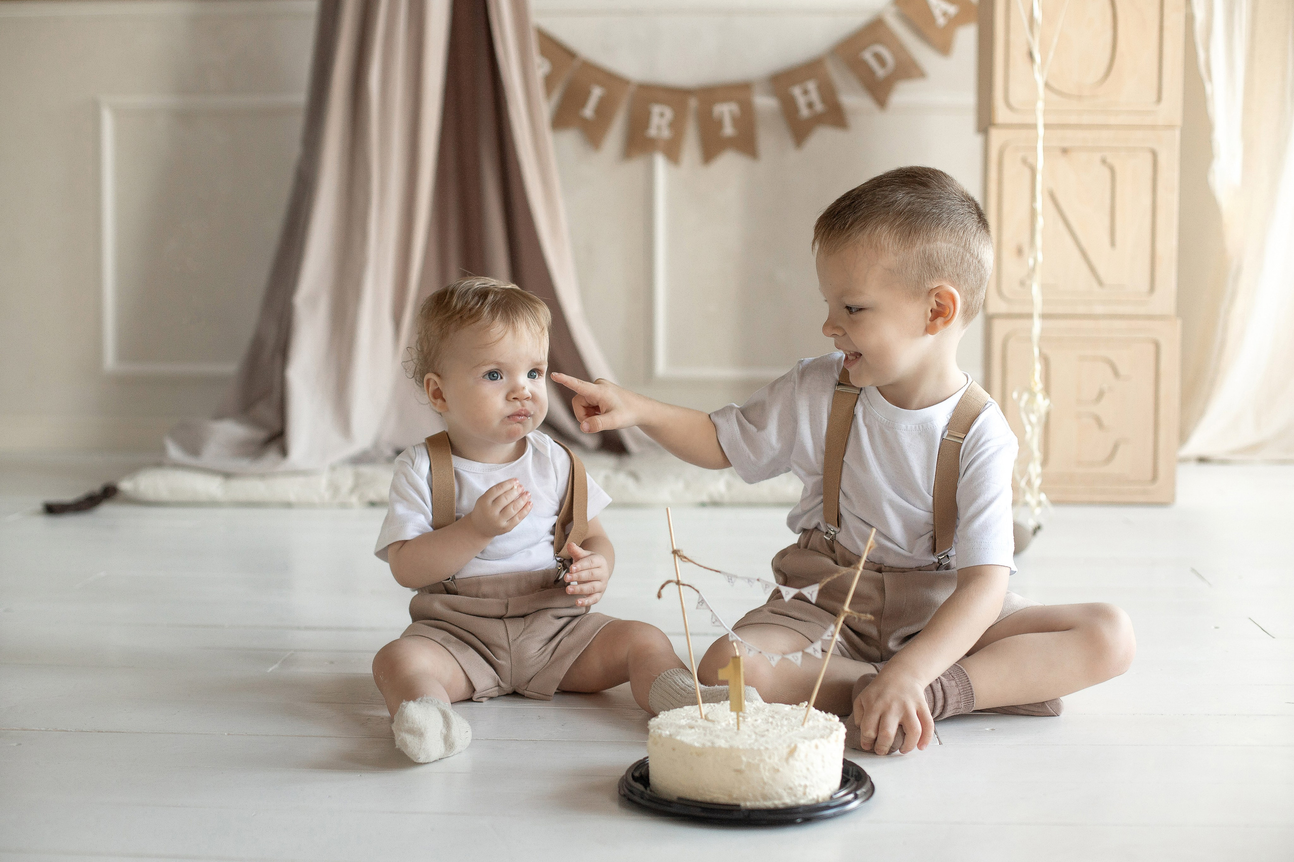 Годик малышу. Семейный и детский фотограф в Красноярске Анна Маюрова