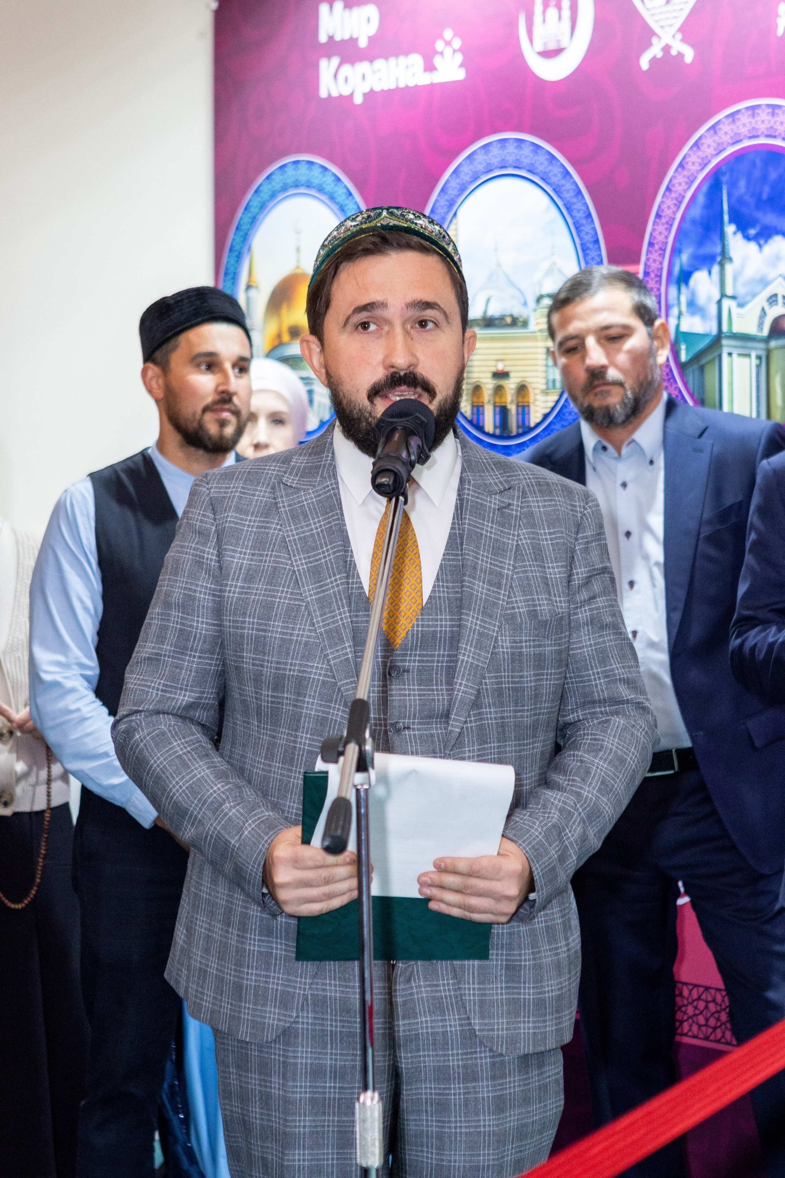 Открытие выставки Мир Корана. Рекламный, предметный, репортажный, семейный фотограф и художник в Москве