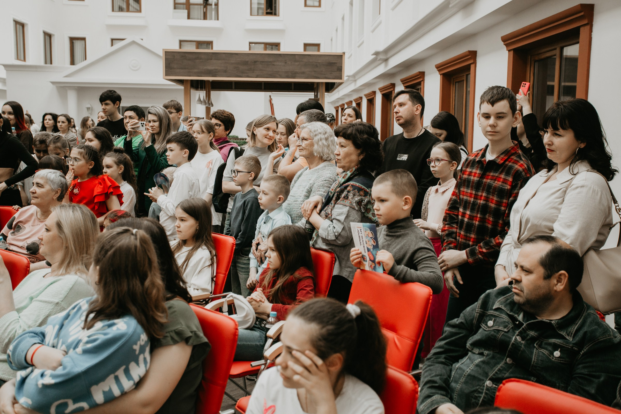 «Sweet Home». Свадебный и семейный фотограф в Тюмени Александр Виноградов