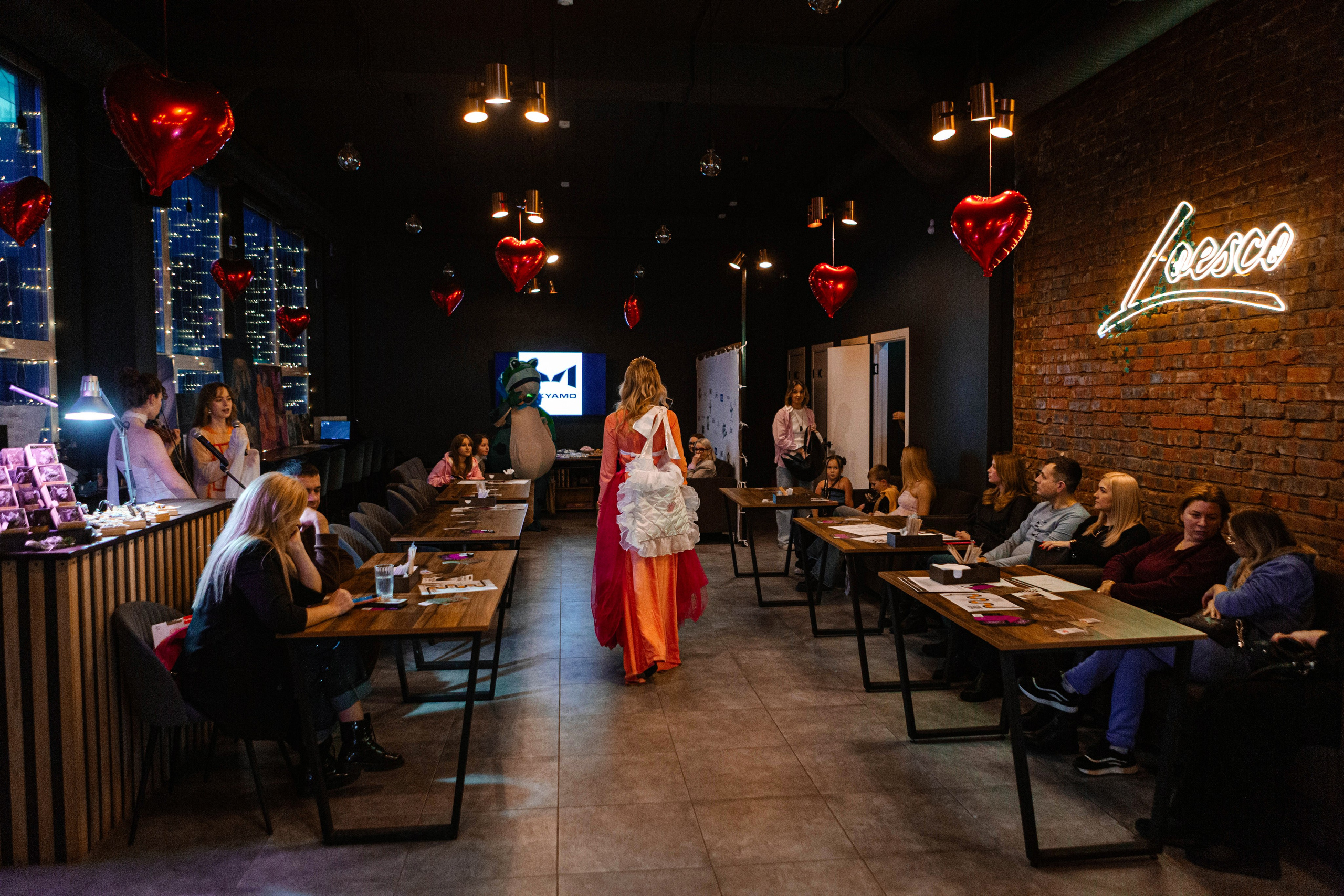 Закрытый показ ATADURDYEV. Портретный фотограф в Минске