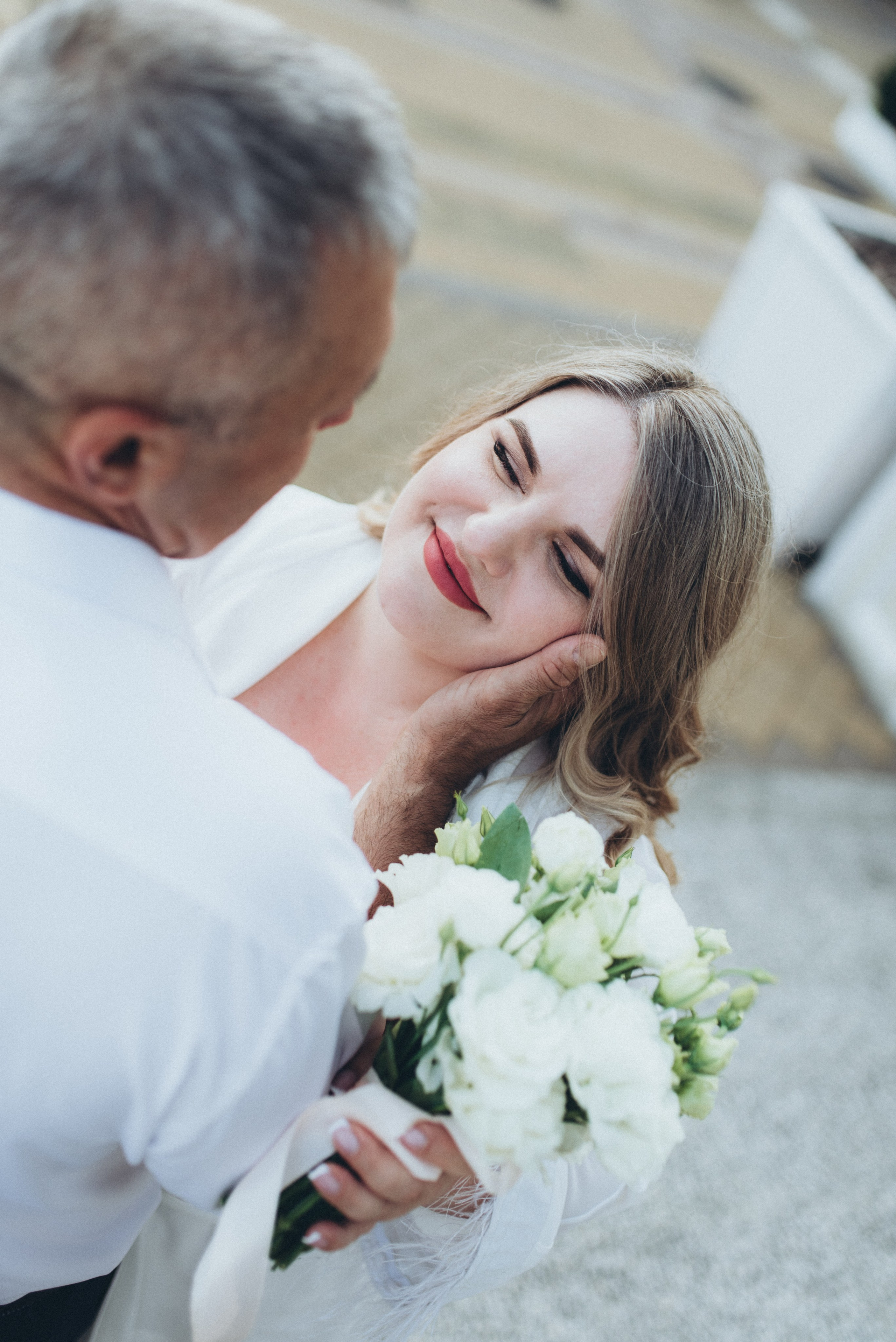 Свадебная фотосессия в морском порту Сочи на рассвете. Фотограф в Сочи — Маргарита Поганова