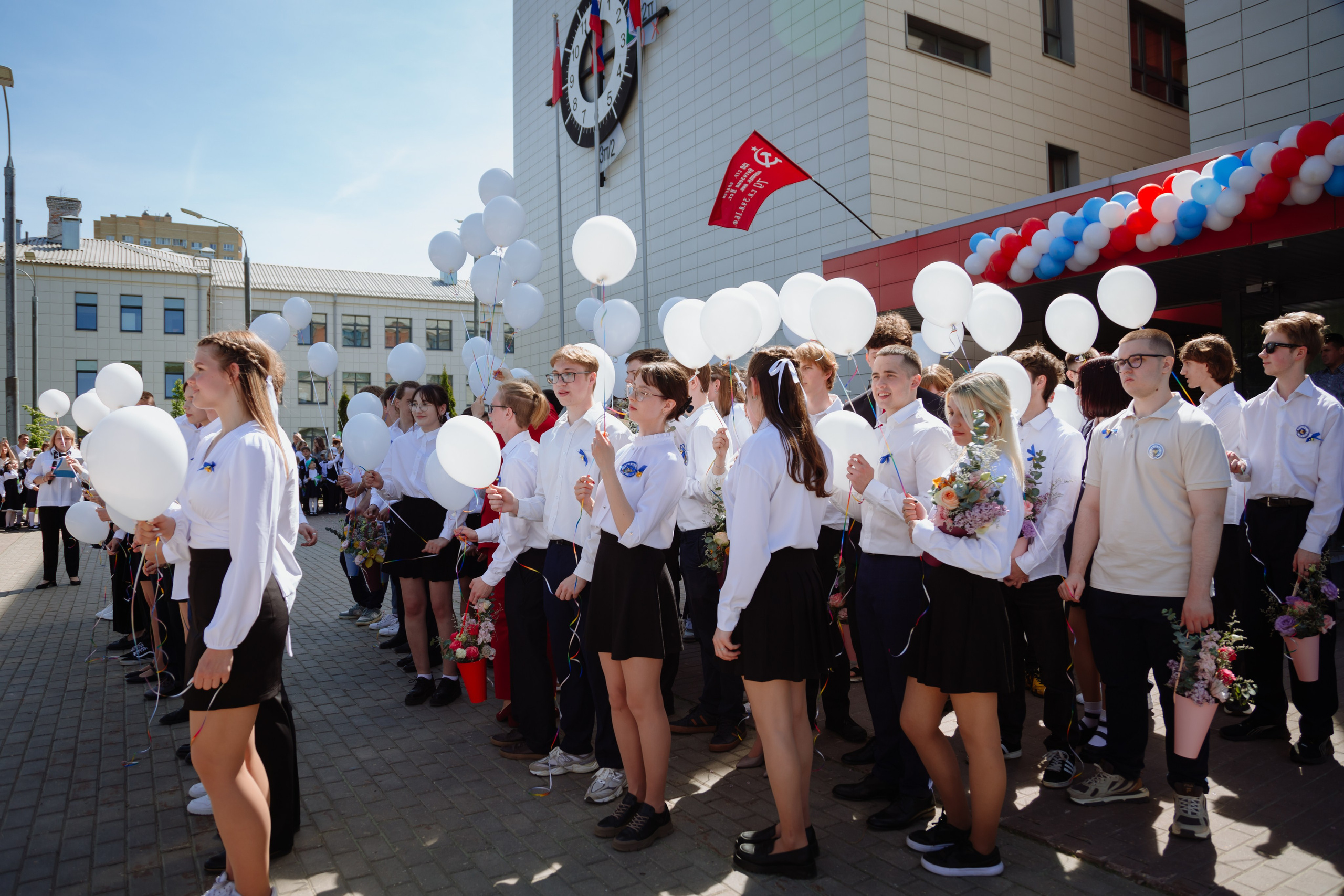 Последний звонок 2024 (2 часа фотосъемки). Профессиональный фотограф Надежда Антонова