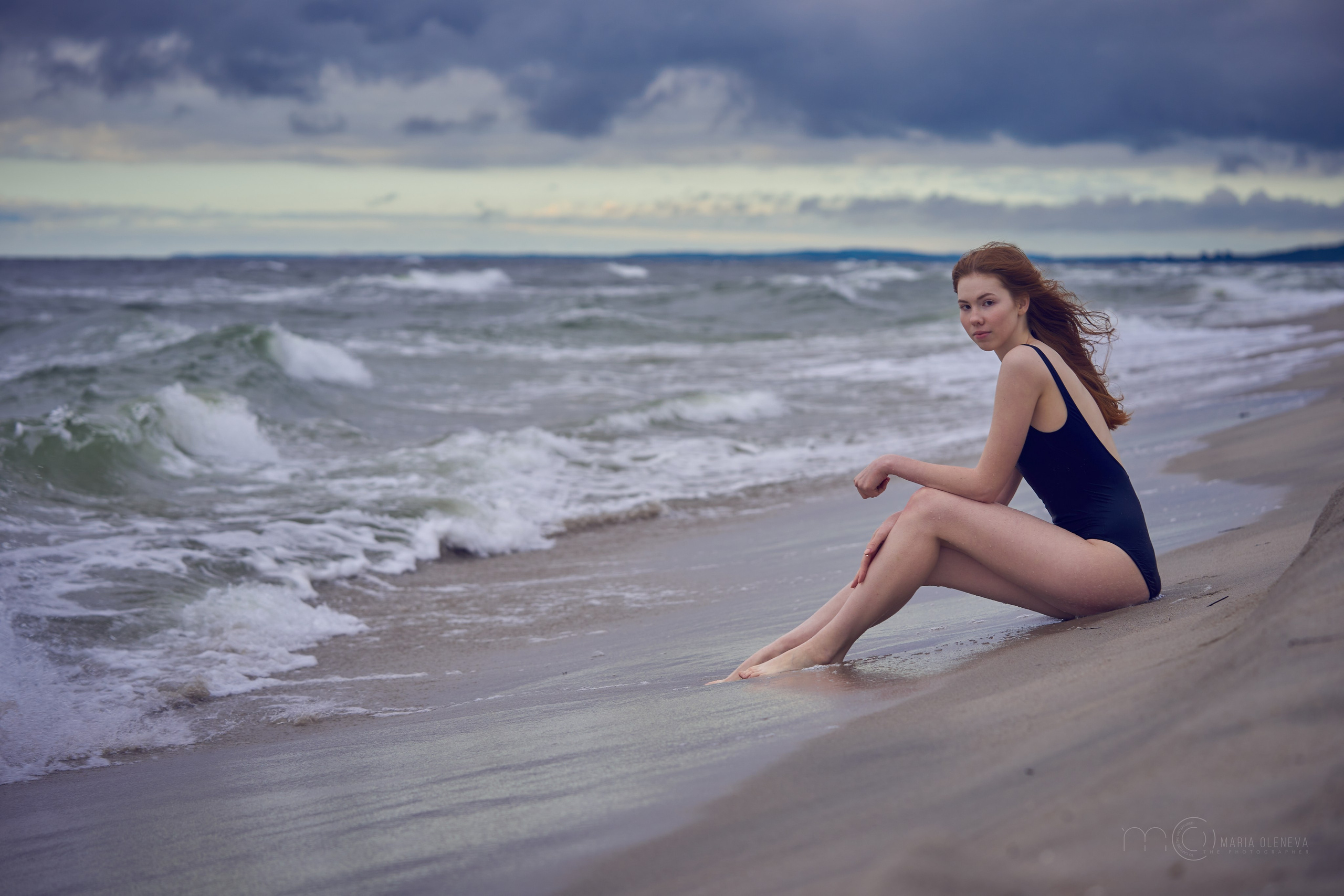 Полина и море. Фотограф Мария Оленева