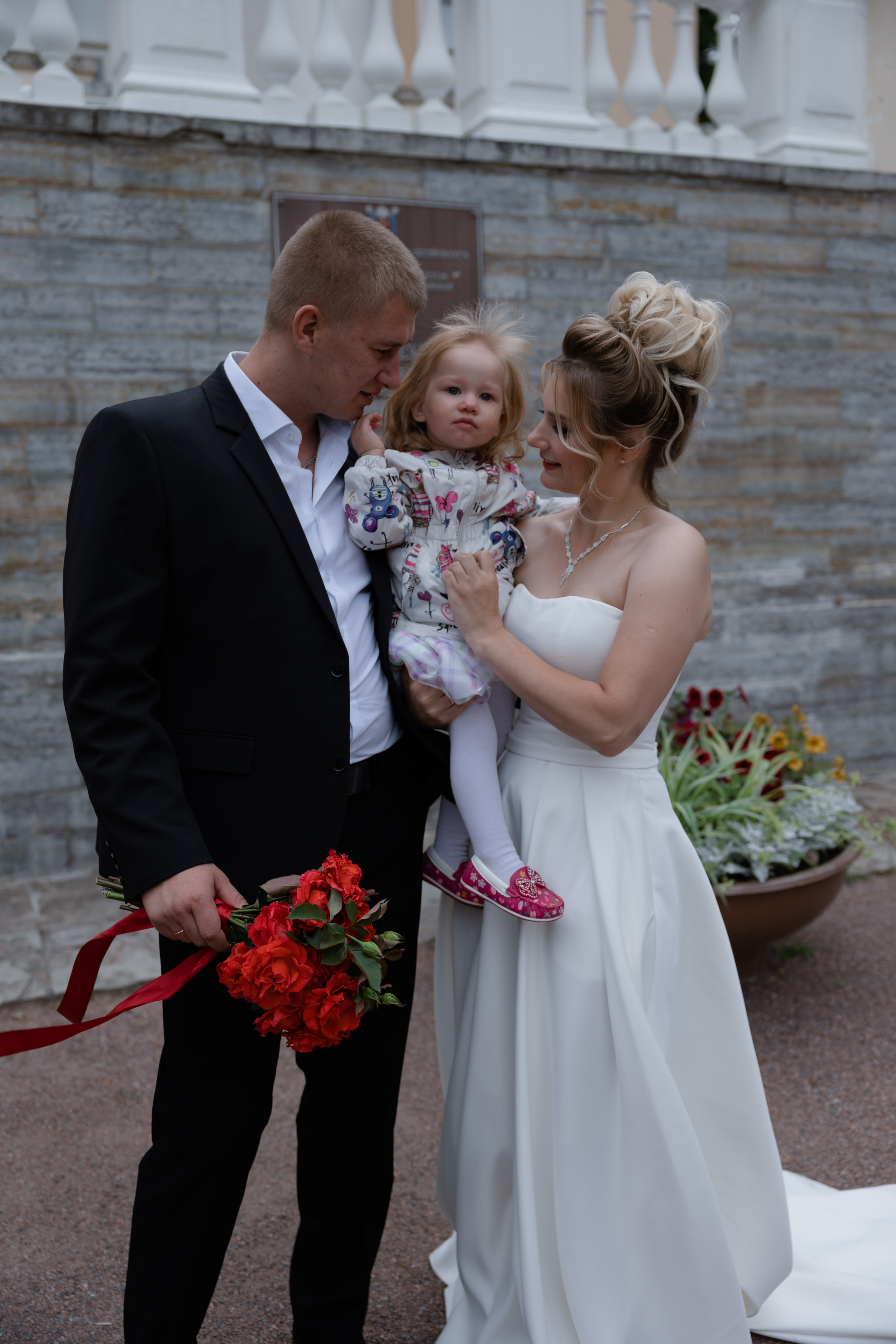 Свадебная фотосессия Владислава и Кристины. Свадебный фотограф в Санкт — Петербурге и Ленинградской о