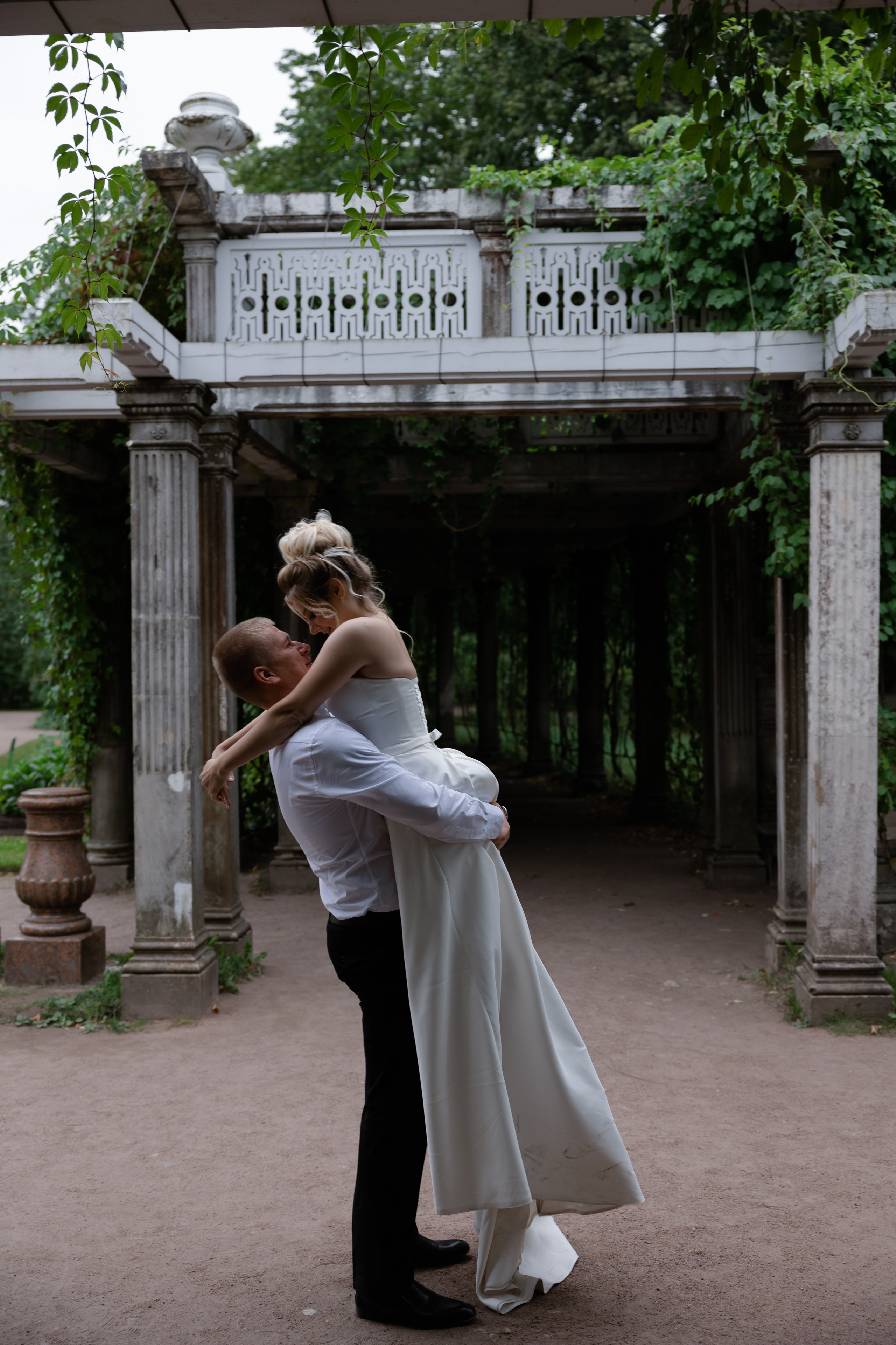 Свадебная фотосессия Владислава и Кристины. Свадебный фотограф в Санкт — Петербурге и Ленинградской о