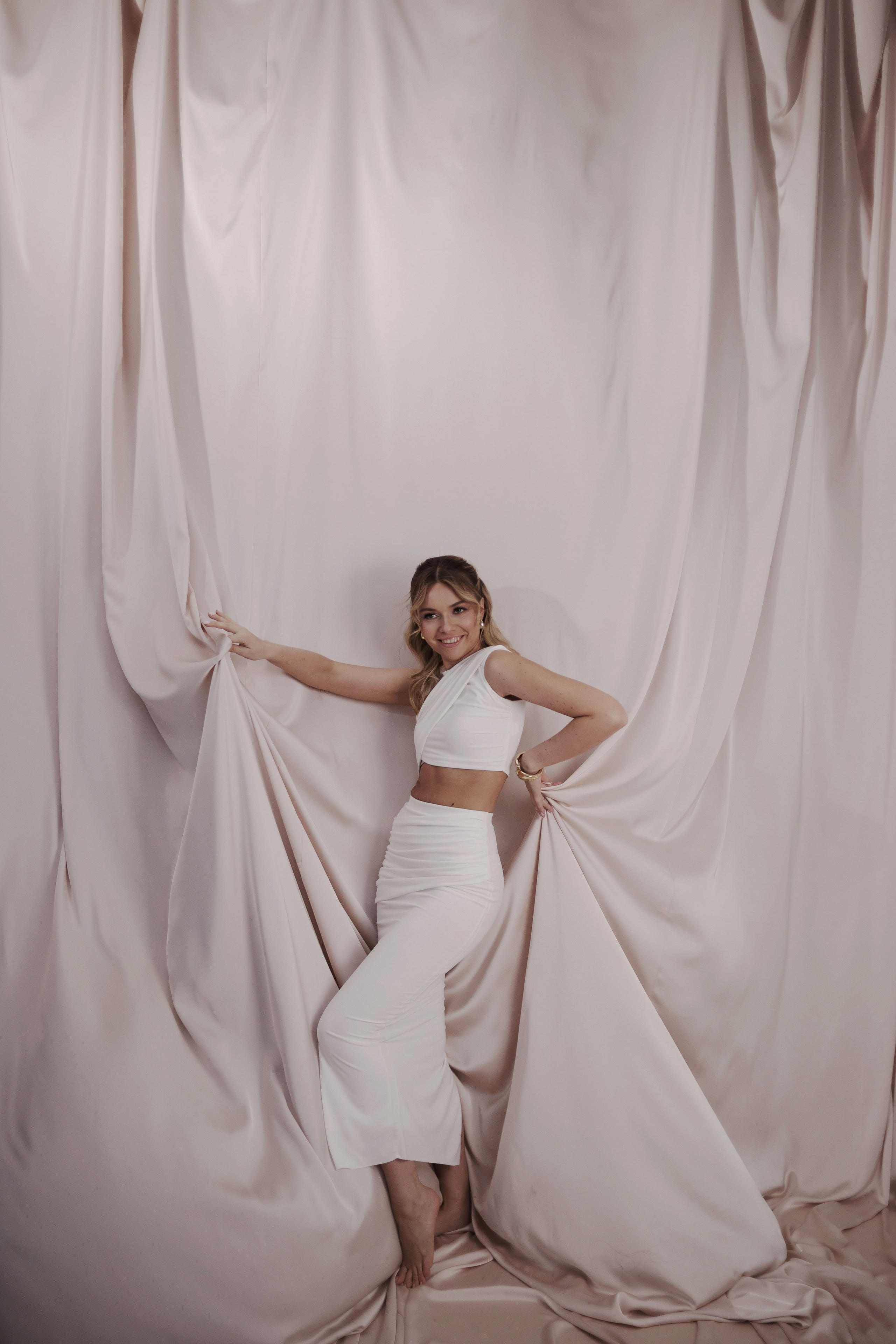 Md: @lovexxxxMuah: @mari.bulatovaOrg: @creative_photodayLoc: @daily_photostudio