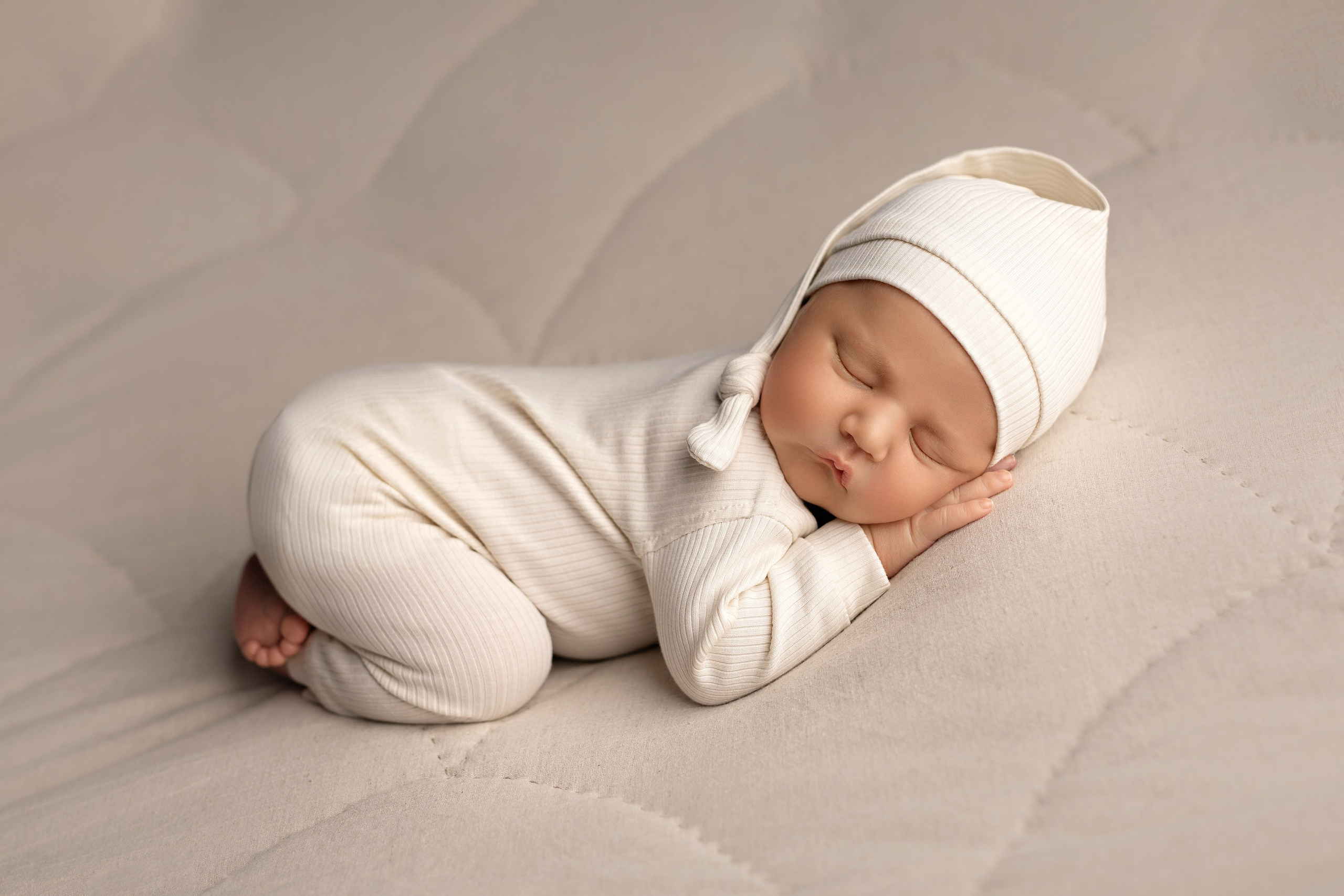 НОВОРОЖДЁННЫЕ. Фотограф новорожденных ньюборн в Новосибирске