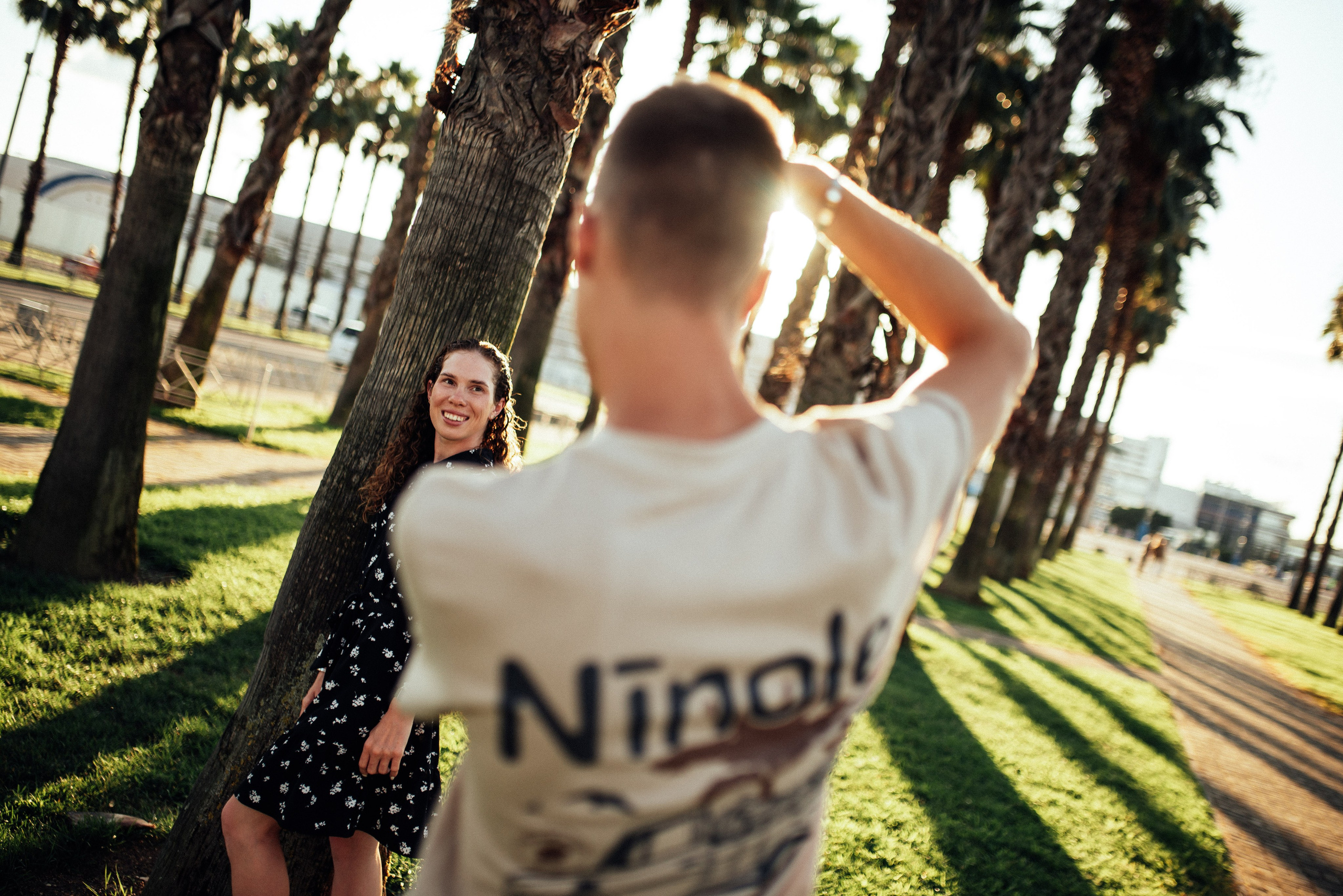 Фотосессия lovstory лавстори в Сириусе на аллее пальм. Фотограф в Сочи — Маргарита Поганова