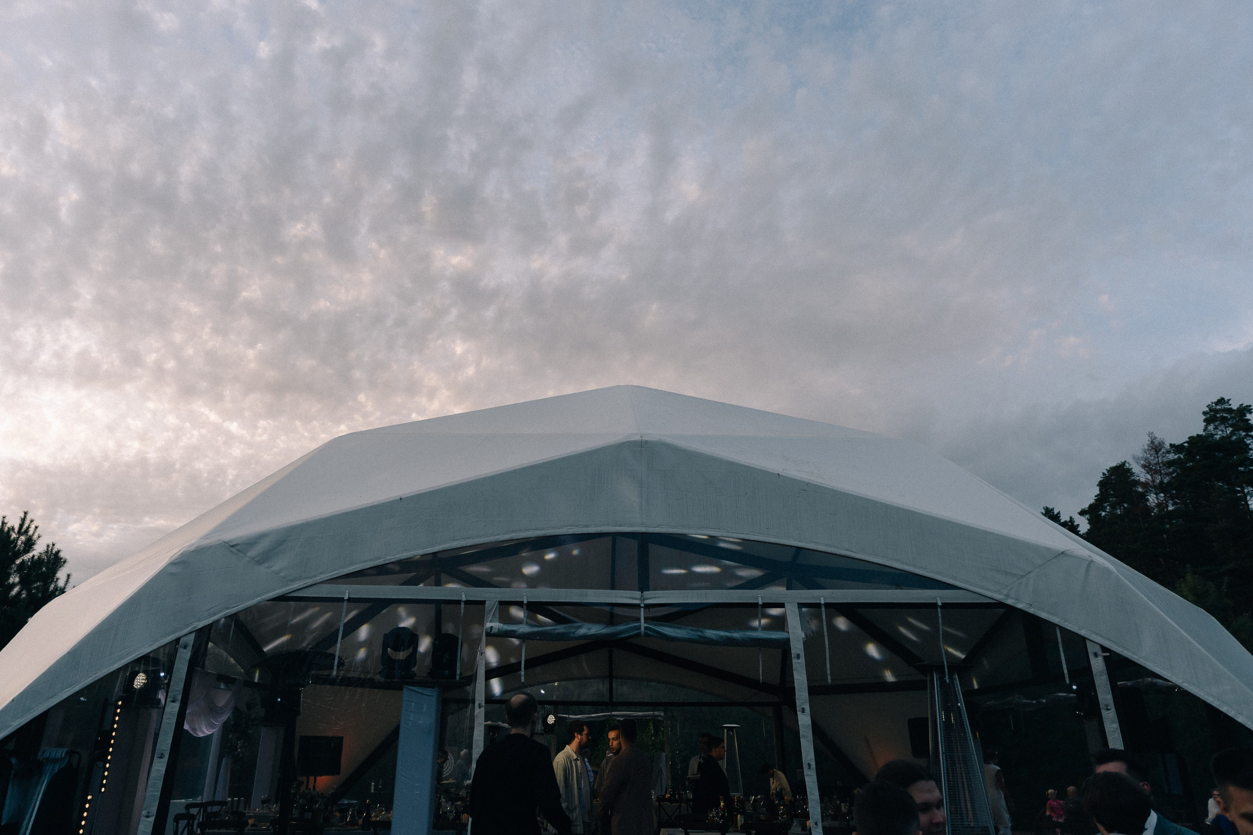 Свадьба в глэмпинге «Хвоя». Свадебный фотограф в Нижнем Новгороде Генеральская Ира