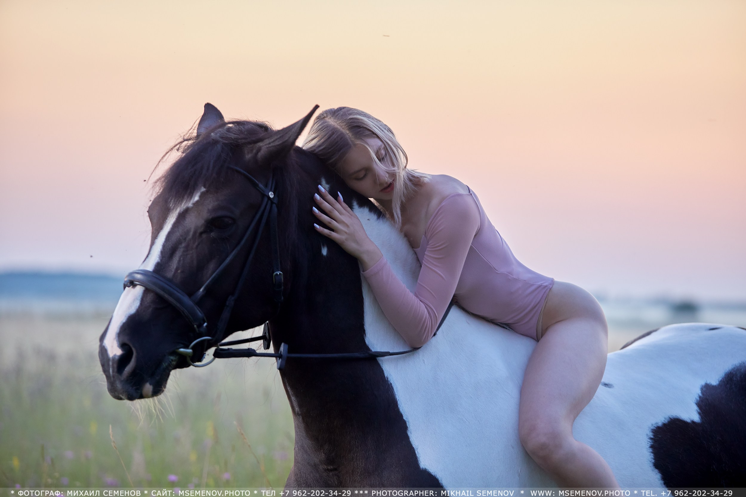 Фотосессия девушек с лошадьми Фотограф Михаил Семенов, г. Ярославль