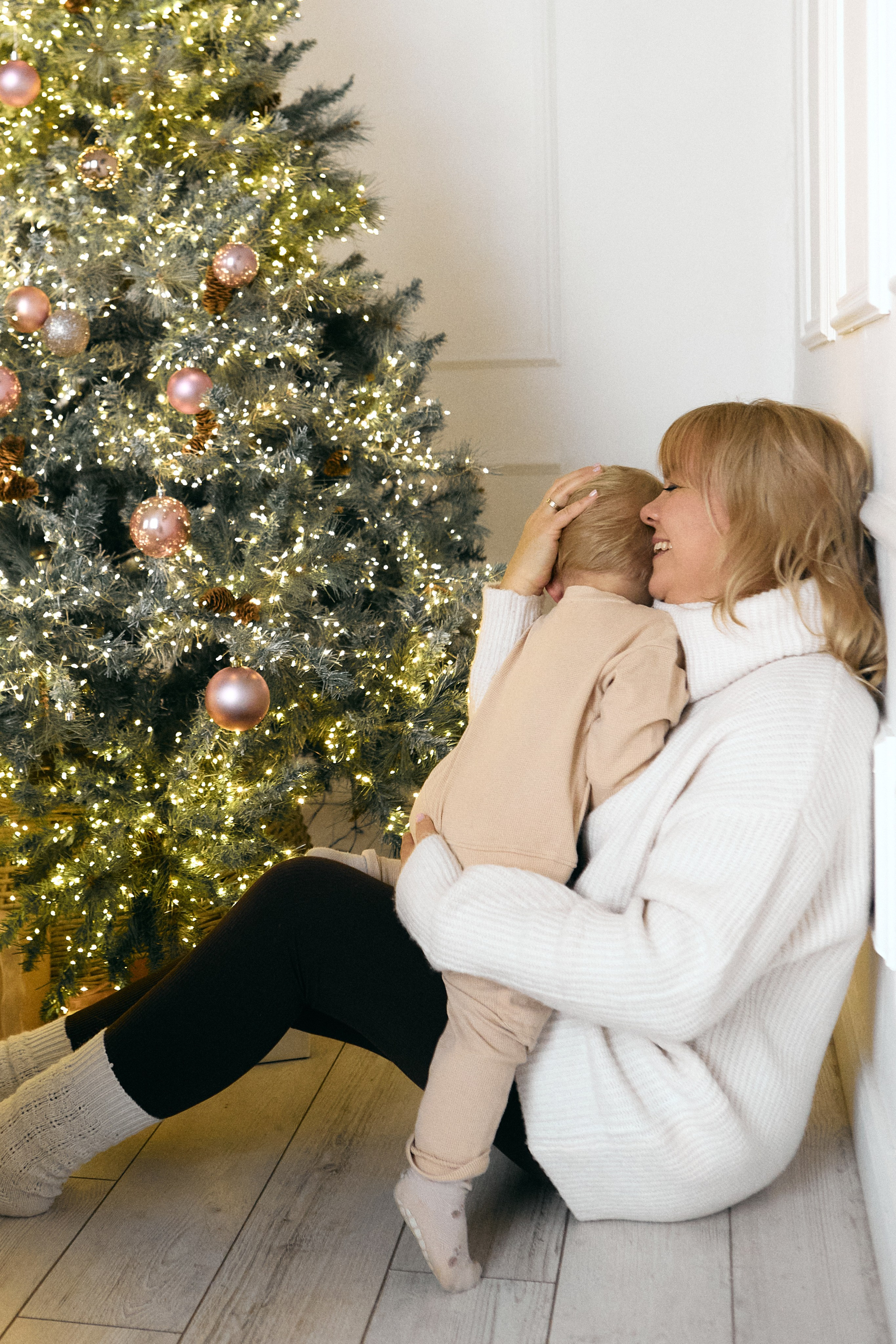 Новогодняя фотосессия мамы и сына