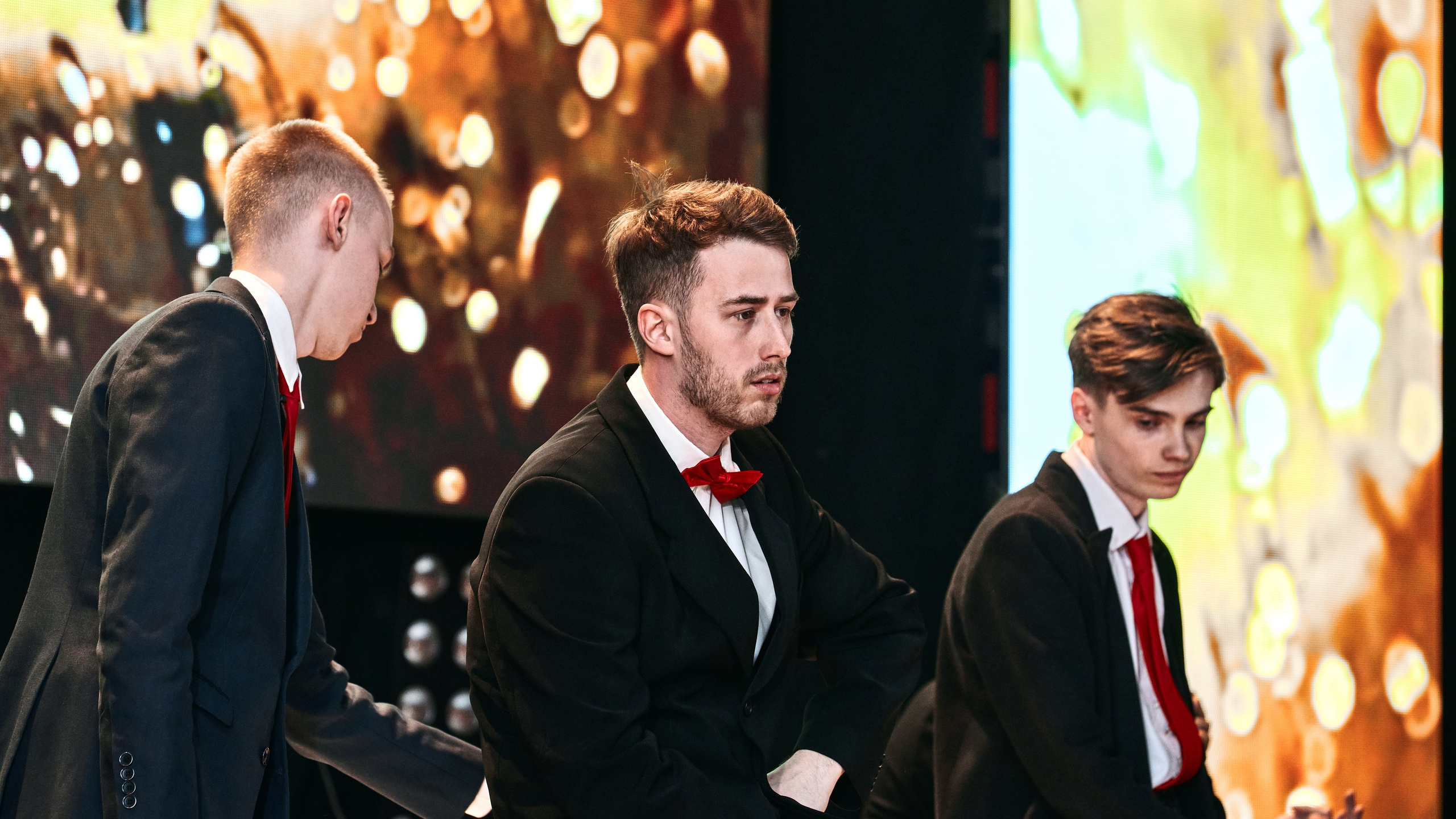 Гала-концерт «Студенческая весна КГПИ КемГУ–2025». Антон Непочатых — Большой мужской фотограф