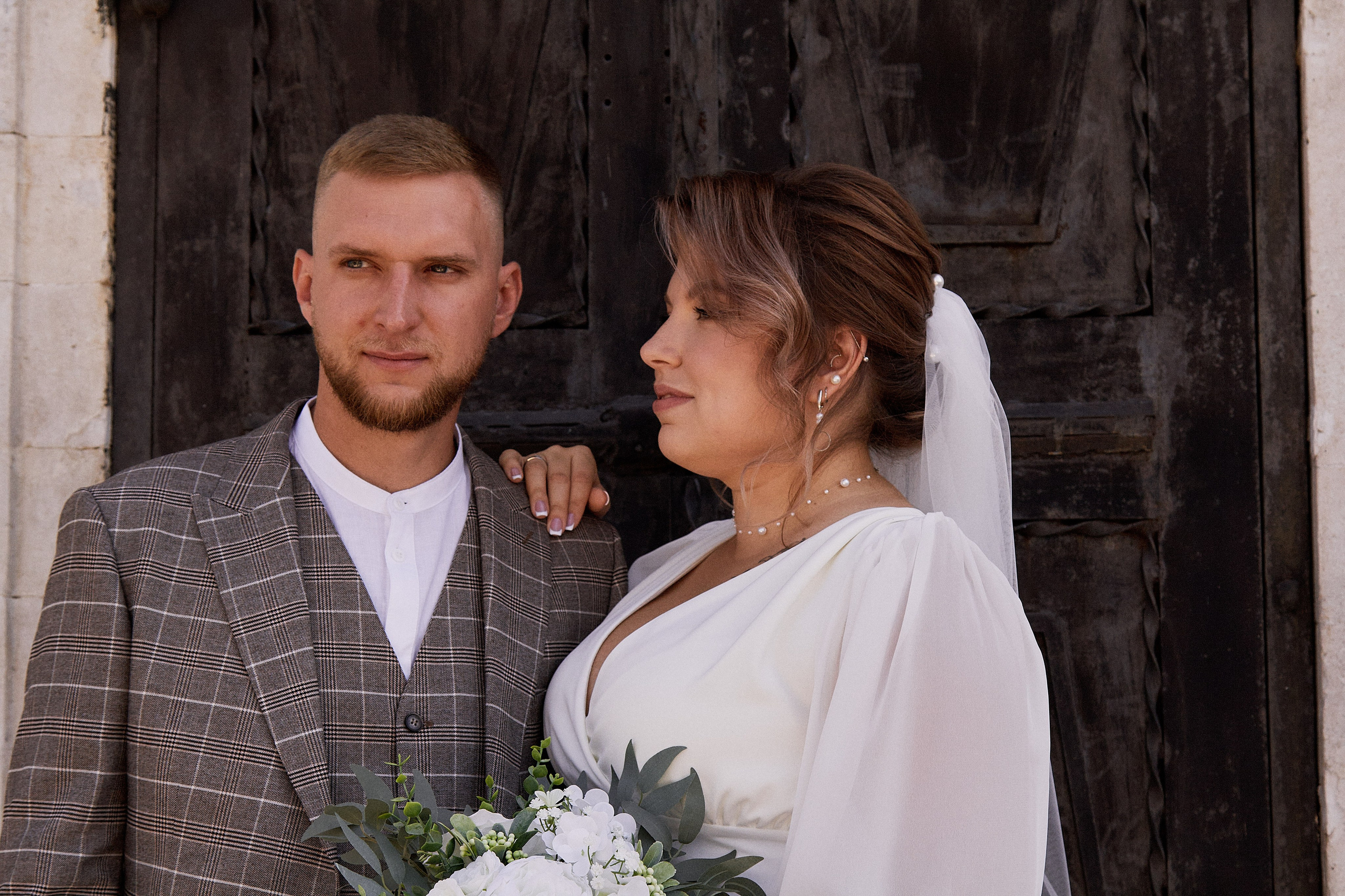 Алевтина и Дмитрий. Владимирский храм. Фотограф лавстори Москва/МО Приятелева Ангелина