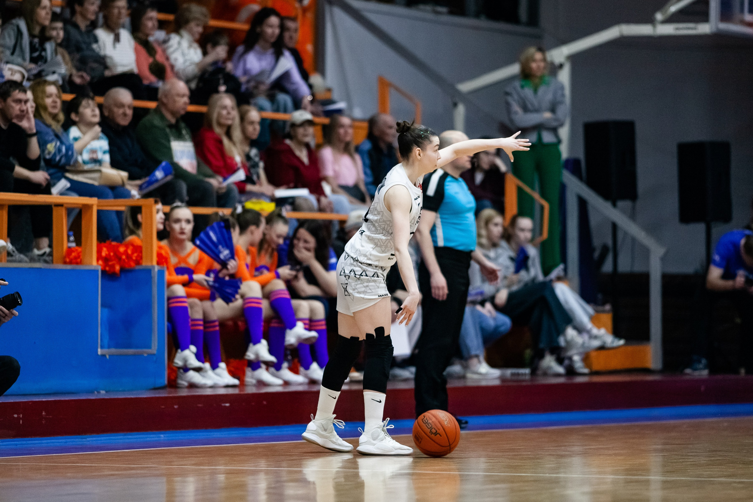 Славянка — Юность. Фотография