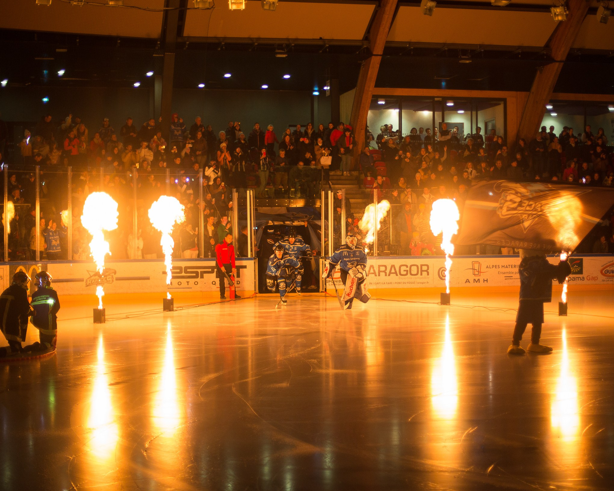 Хоккейный матч