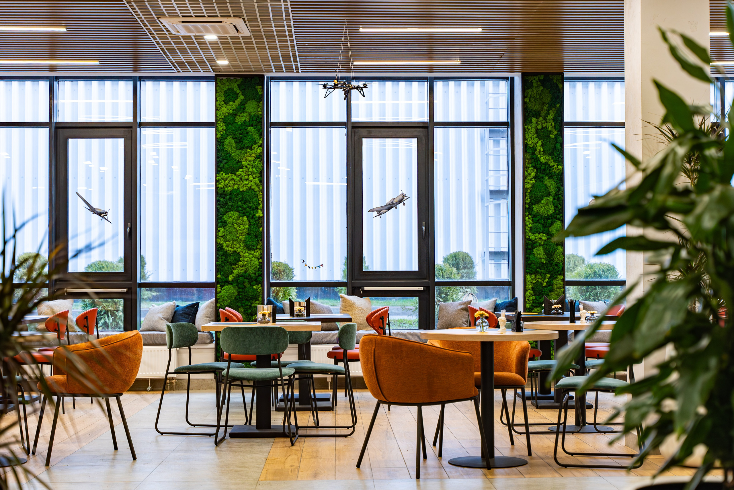 Индустриальный парк — озеленение. KUSTOV PRODUCTION — профессиональная фотосъёмка в Москве