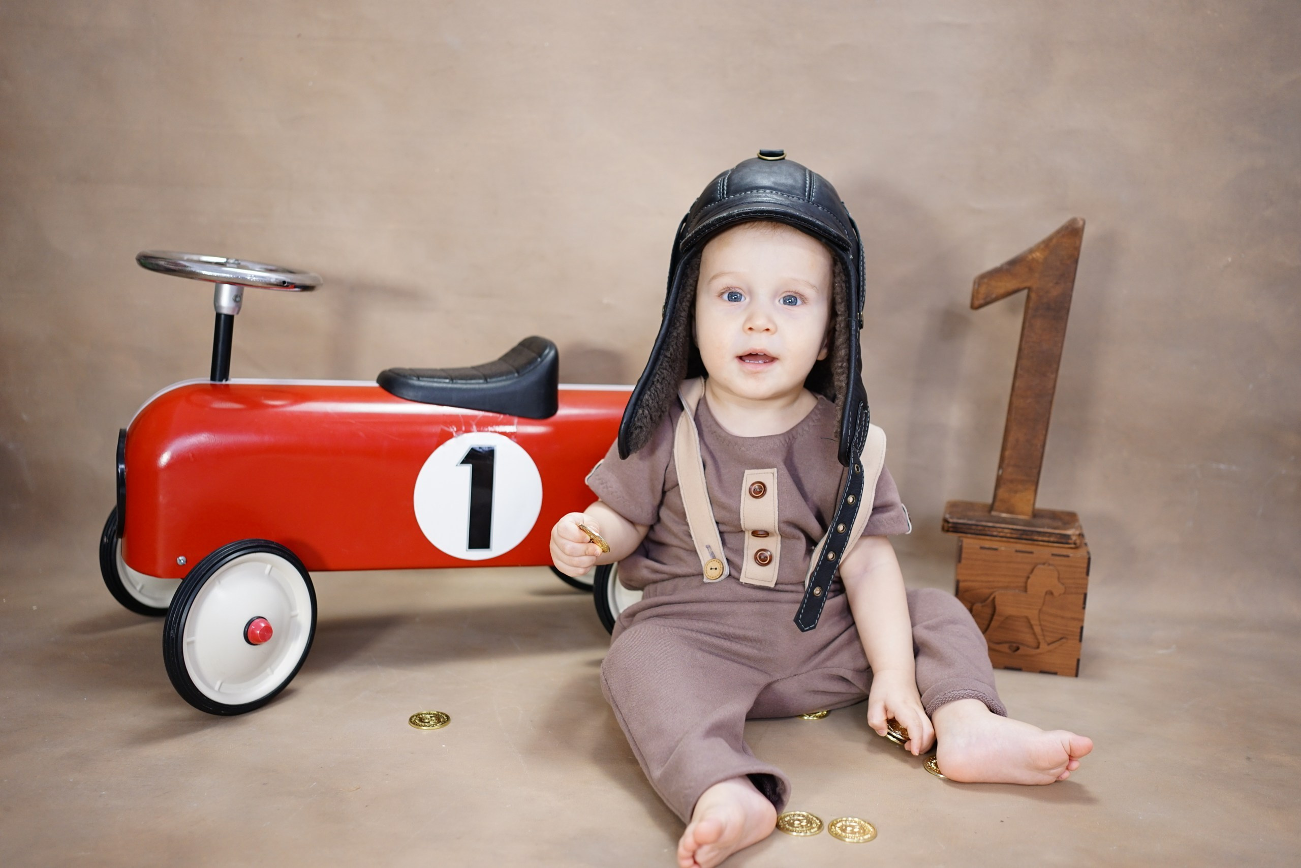 Фотосессия на Годик для Мальчиков. Детская Фотостудия ГОДОВАСИКИ в Санкт-Петербурге фотосесия на годик