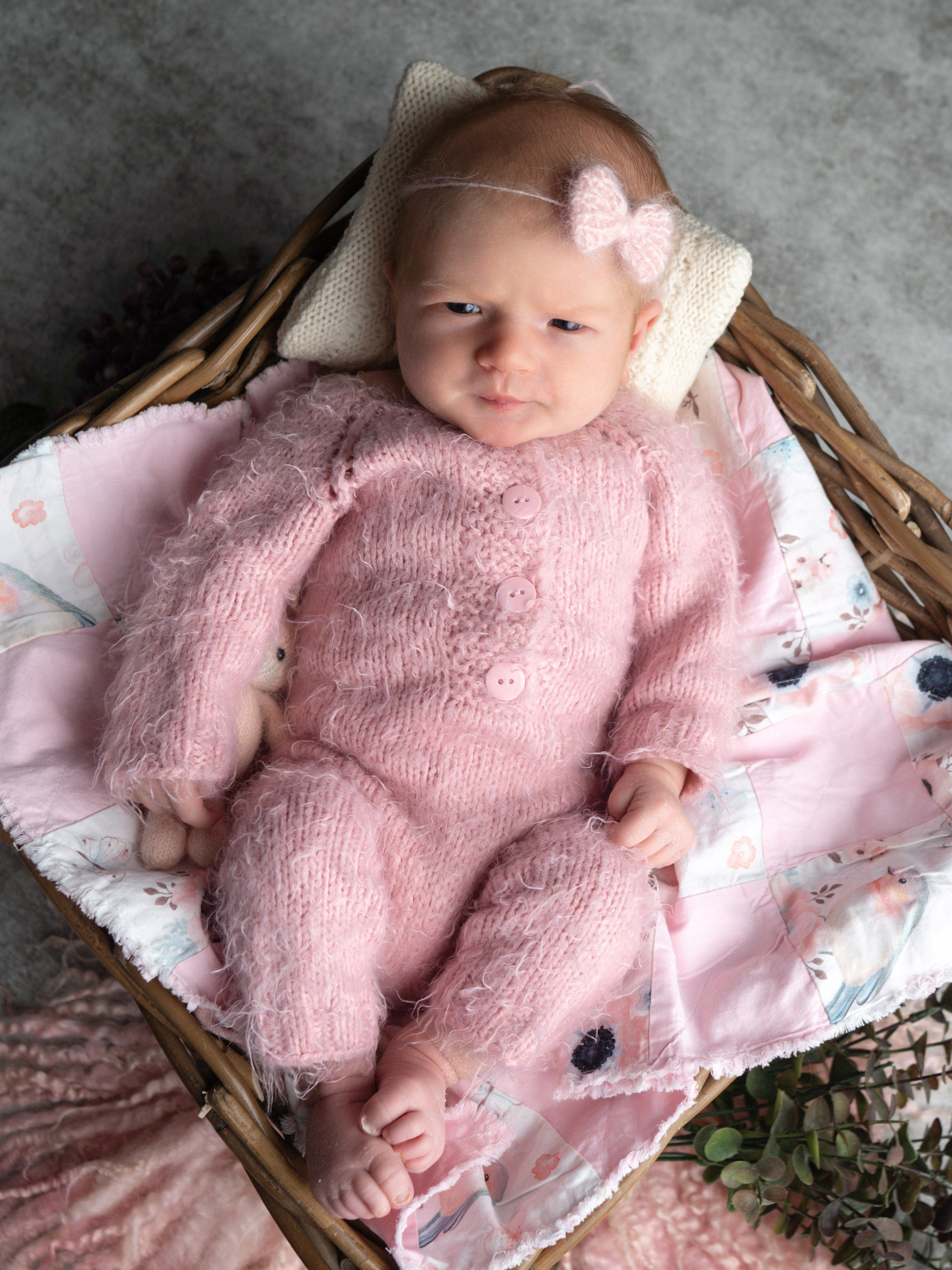 НьюБорн Алиса. Фотограф Зинаида Евдокимова