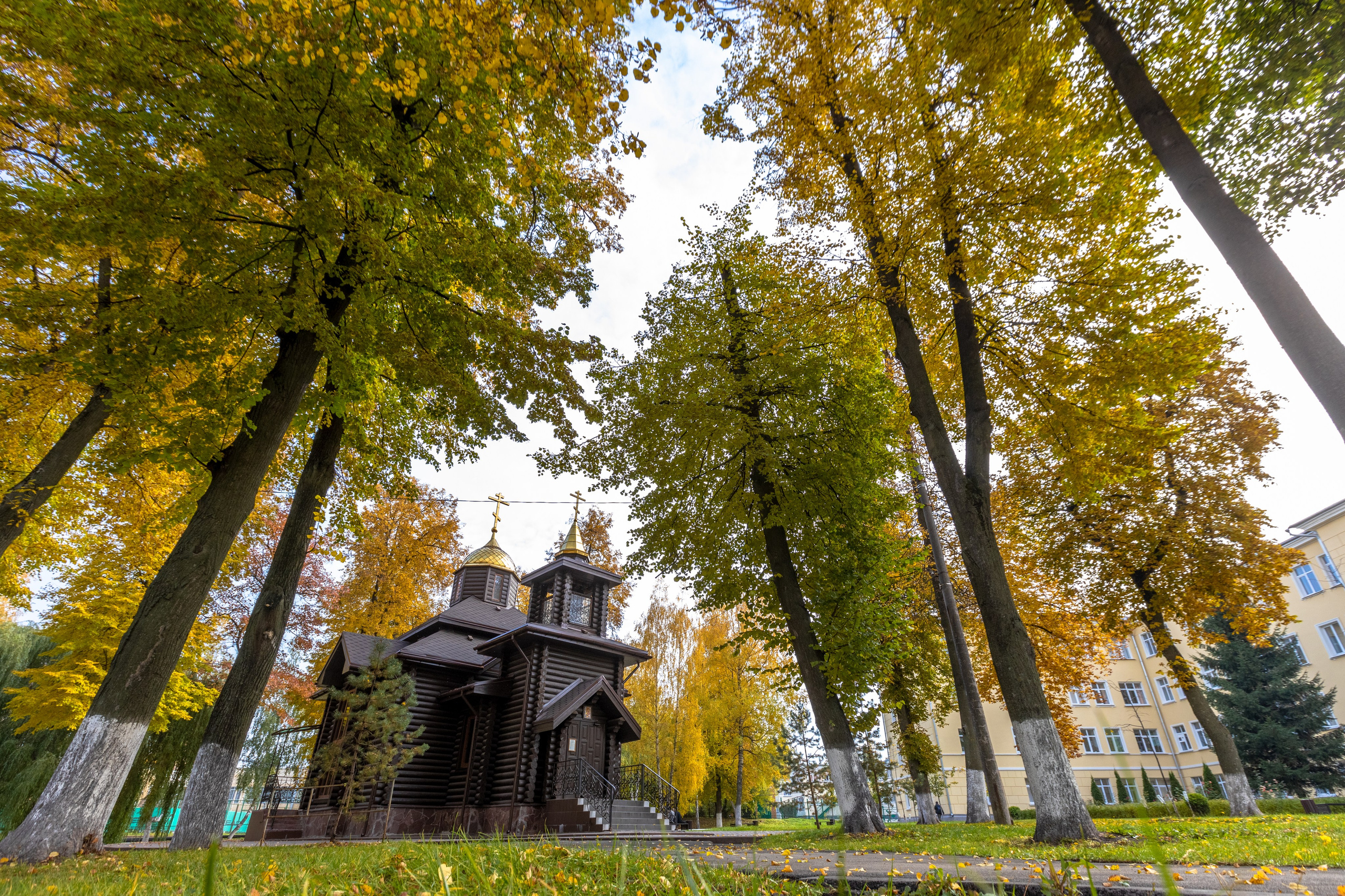 Храм Архистратига Михаила в студгородке ТулГУ. Фотограф в Туле Крупский АнДРей. Фотостудия «КАДР71» в Туле
