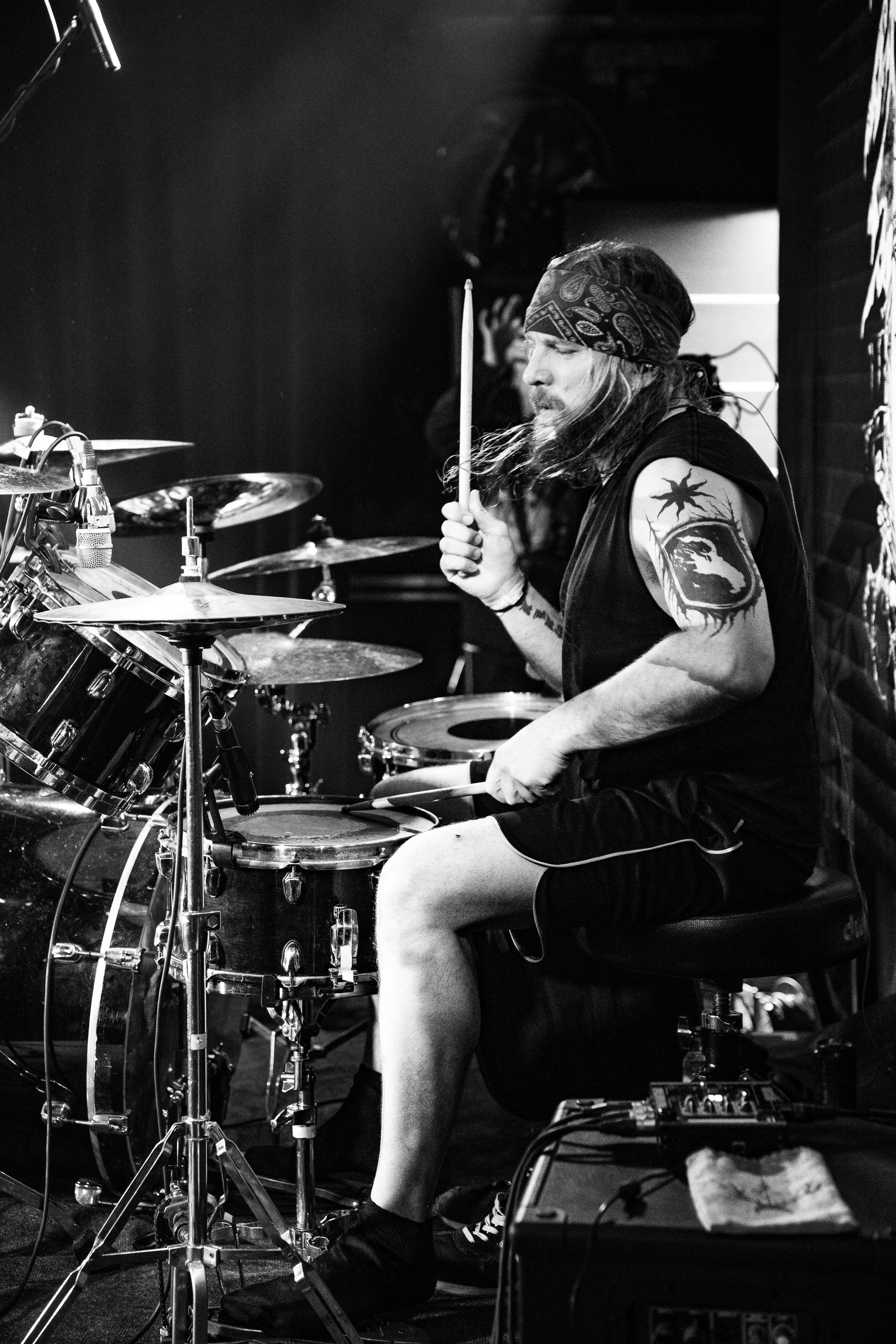 ИЛ • Minuala • Khlad|Glastonberry. Концертный и репортажный фотограф в Санкт-Петербурге Слава Пахомов