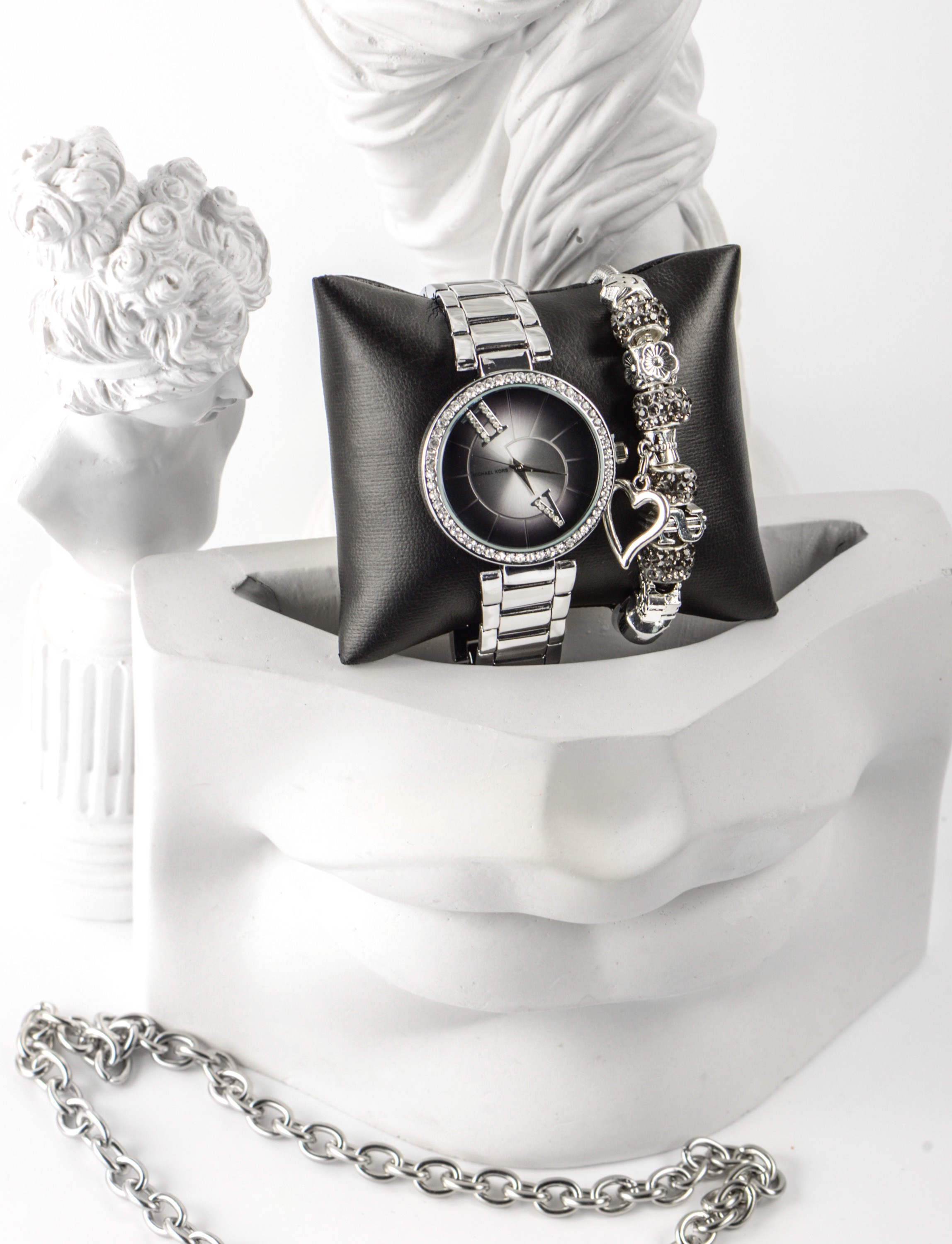 Съемка украшений для маркетплейс. Фотосъемка для маркетплейс в Краснодаре