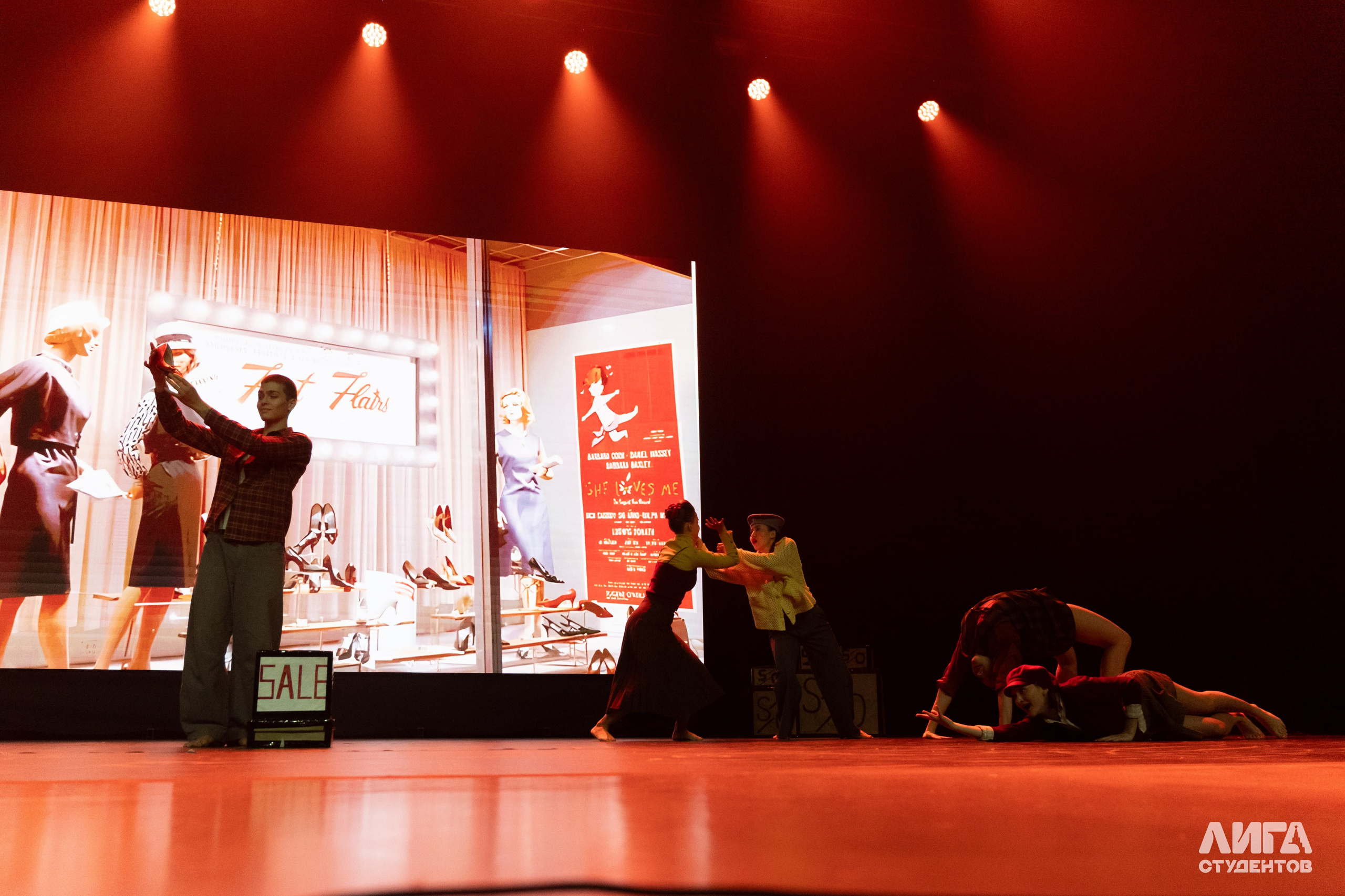 Российская Студенческая Весна 2025. Портретный фотограф в Казани Радомир Заздравных