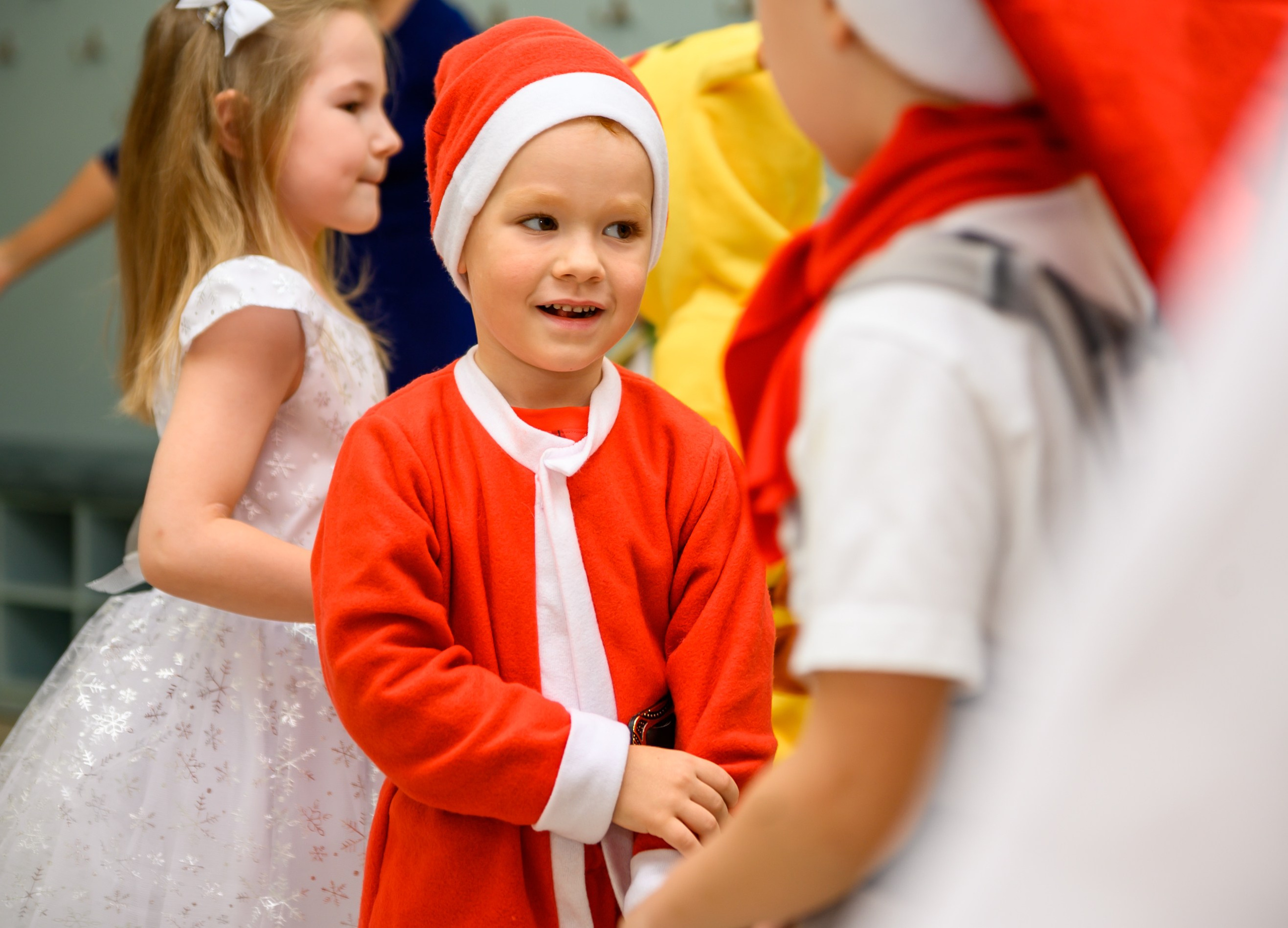 Елка 2025 садик Мантера. Свадебный и семейный фотограф София Невская