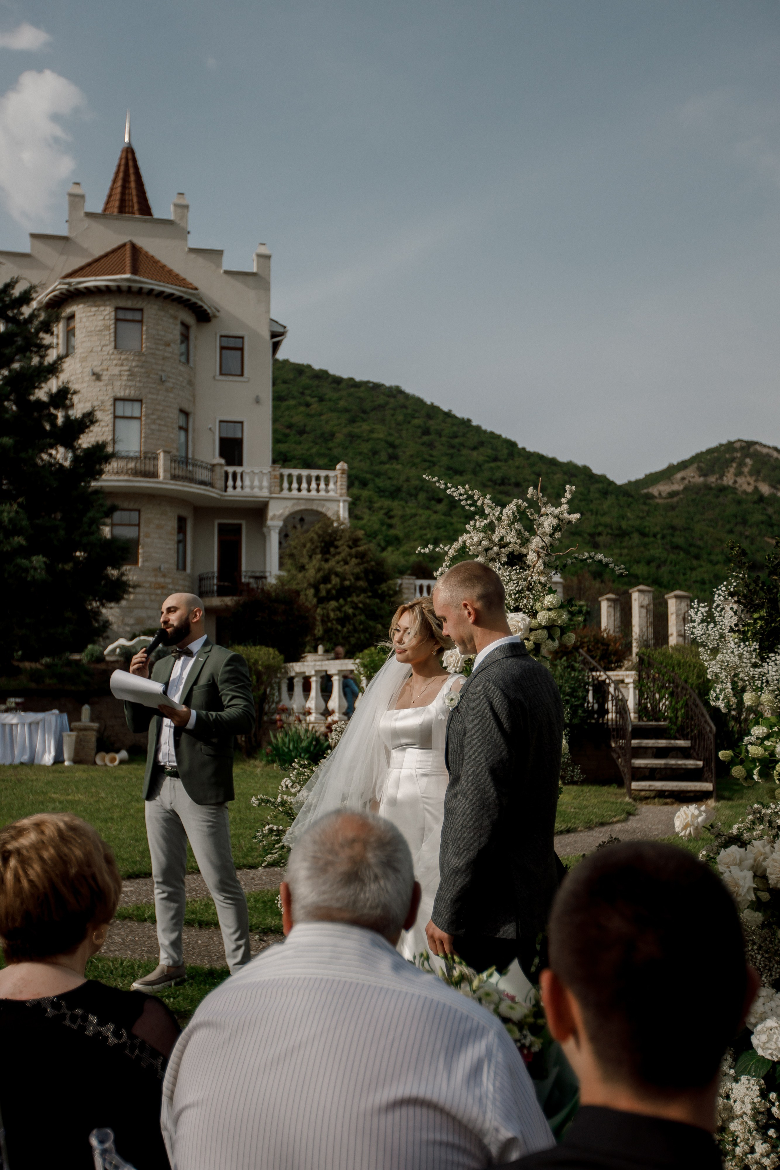Денис и Алина. Белый замок. Фотограф Анна Лейман. Севастополь
