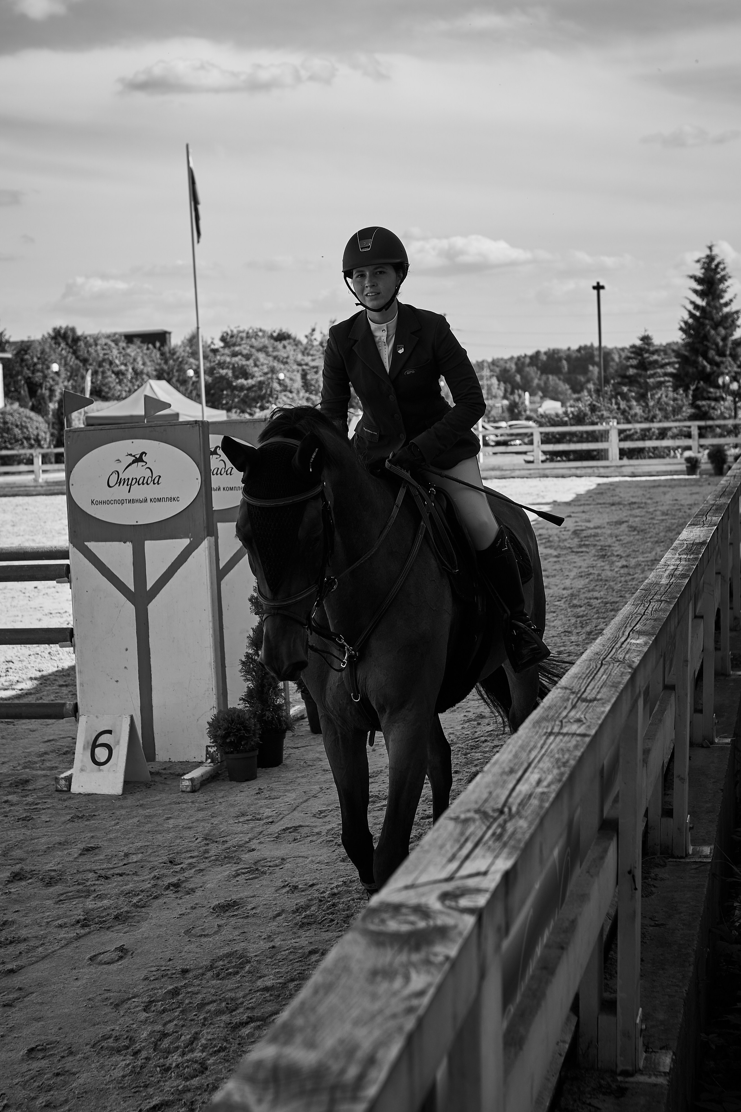 Алиса и Кон Челла В. Фотосессии с лошадьми в Москве, Новосибирске