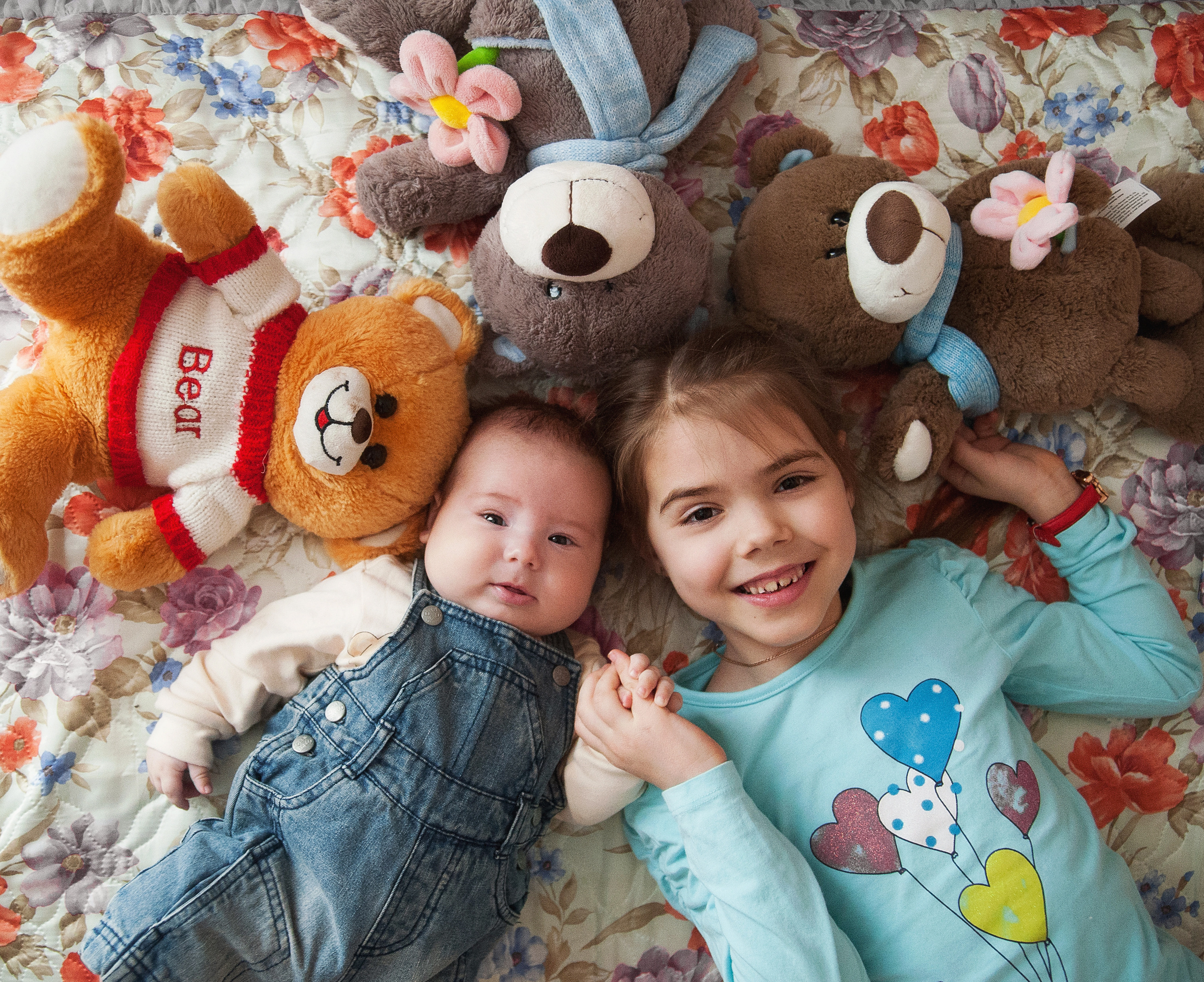 Дома хорошо. Ваш фотограф Саша Шапулина