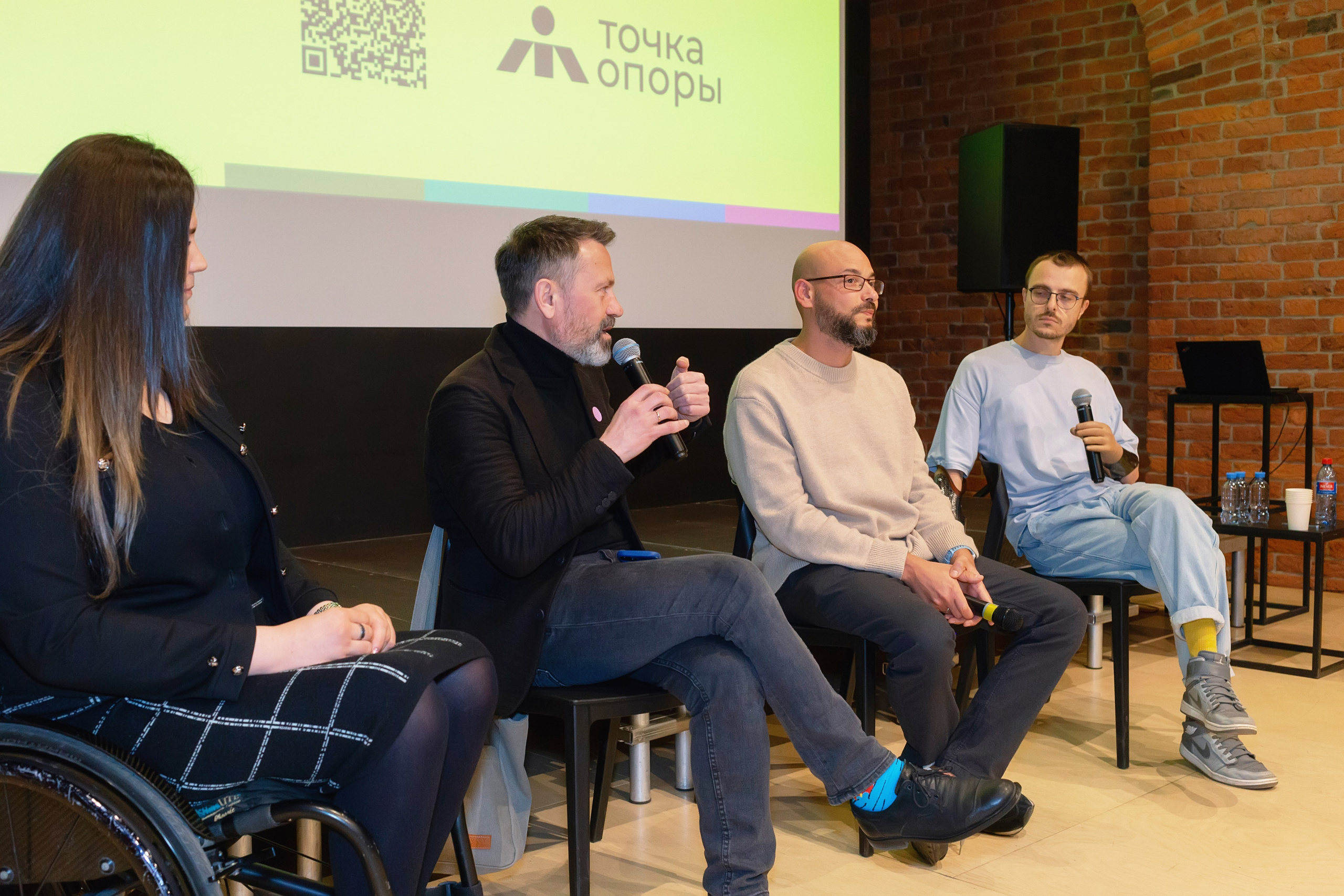 Фотосъемка дискуссии в Новой Голландии СПБ Публичное мероприятие. Портретные фотосессии, контент-съемки, репортаж