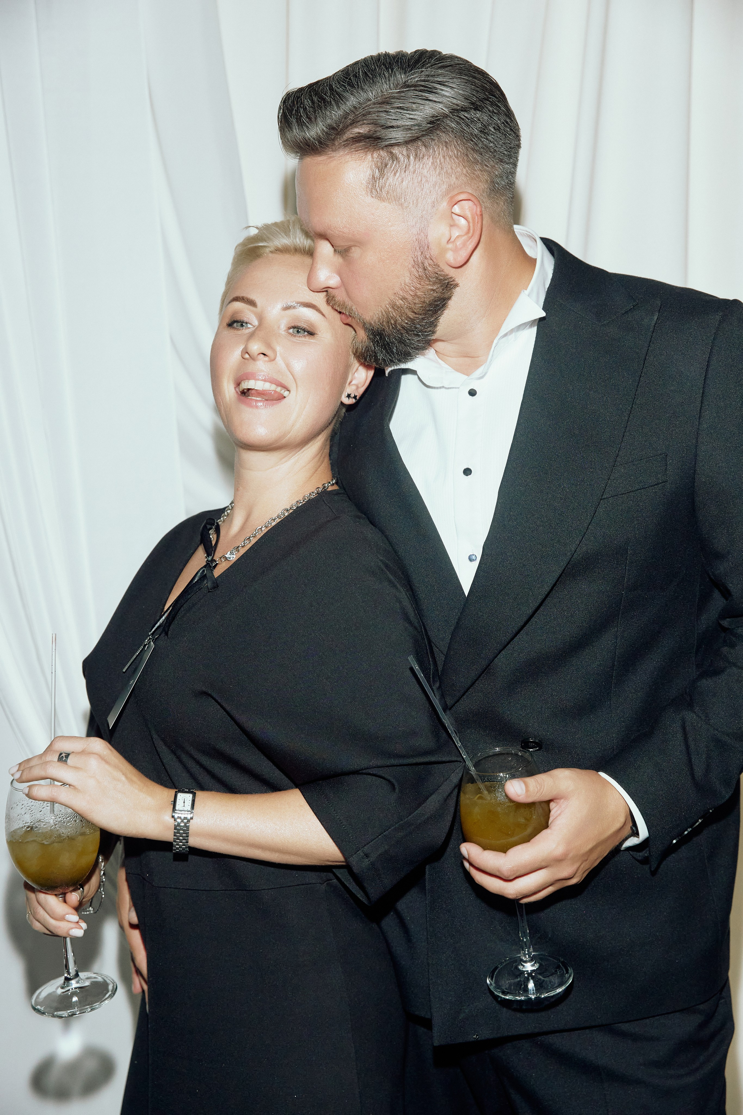 A MIRROR IS ONLY A HEART. Дмитрий Мазуркевич: Профессиональный Репортажный Фотограф