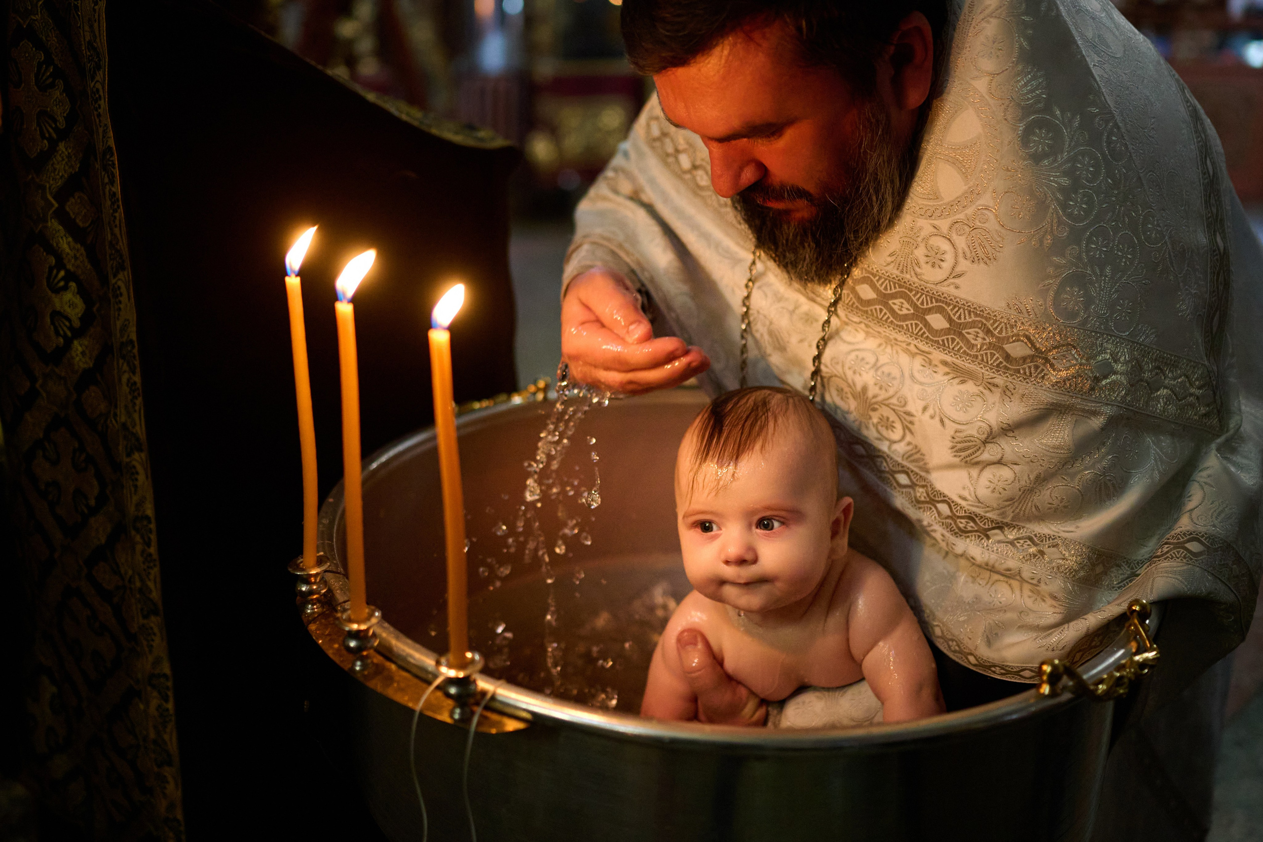Фотосъемка крещения Саши. Профессиональный фотограф Старый Оскол, Губкин — свадьба, венчание, крещение, юбилей и день рождения