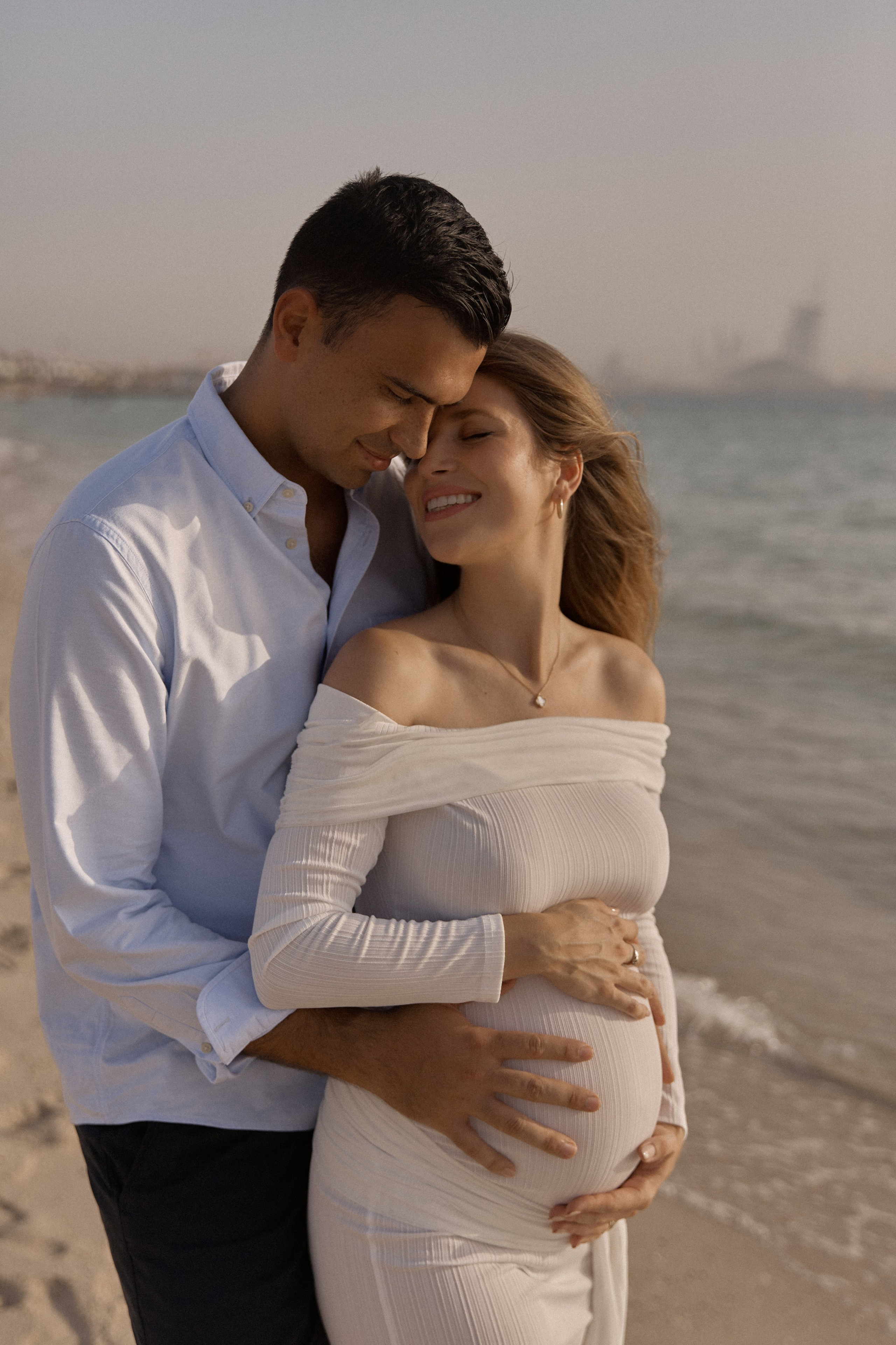 Stunning Pregnancy Photography Dubai | Timeless Shots