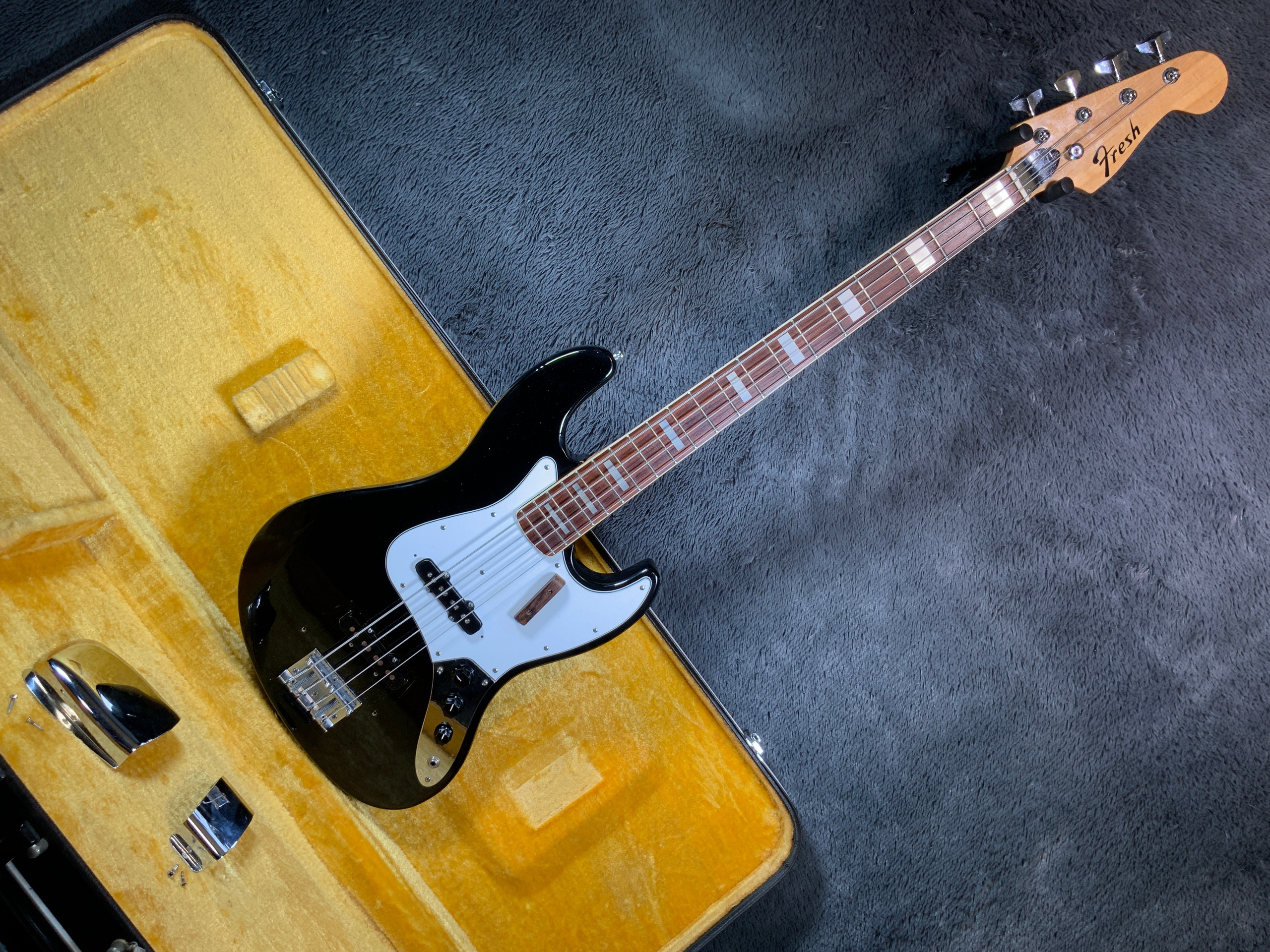 Fresh Jazz Bass Japan 70's